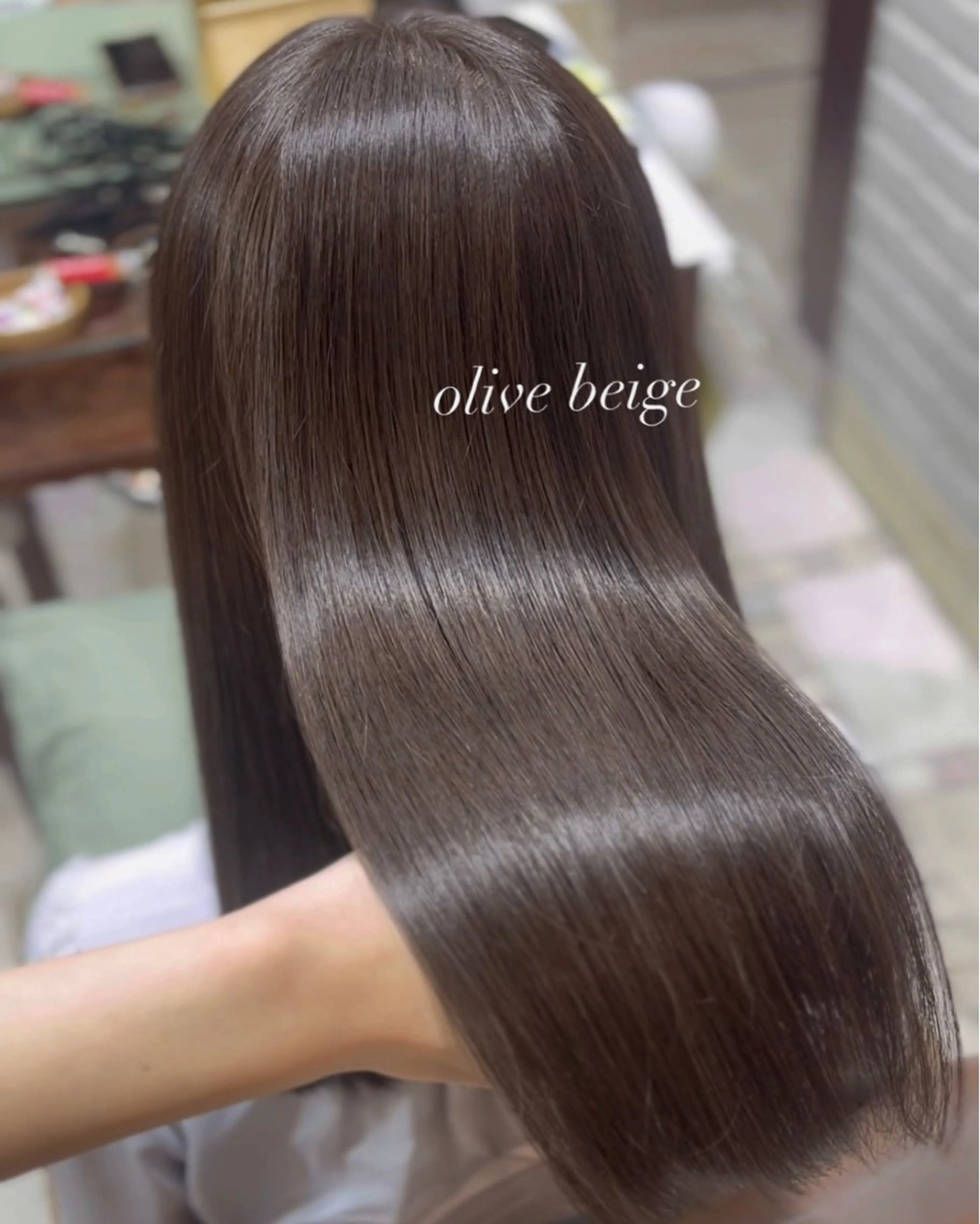 セミロング カット ヘアカラー トリートメント 透明感カラー／ 艶感カラー／RAMUのヘアスタイル