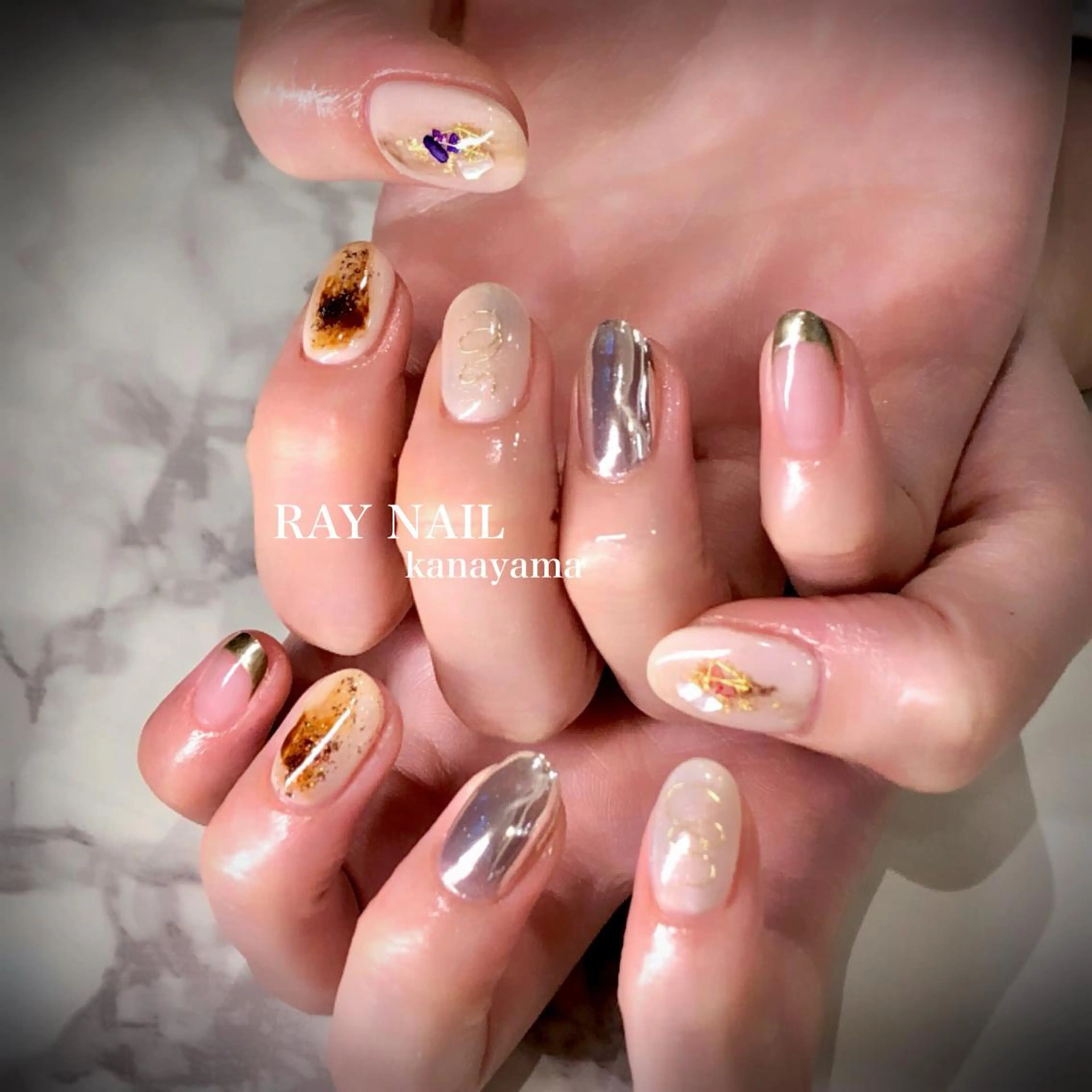 ネイル ニュアンスネイル Arowa 伊田のネイルデザイン