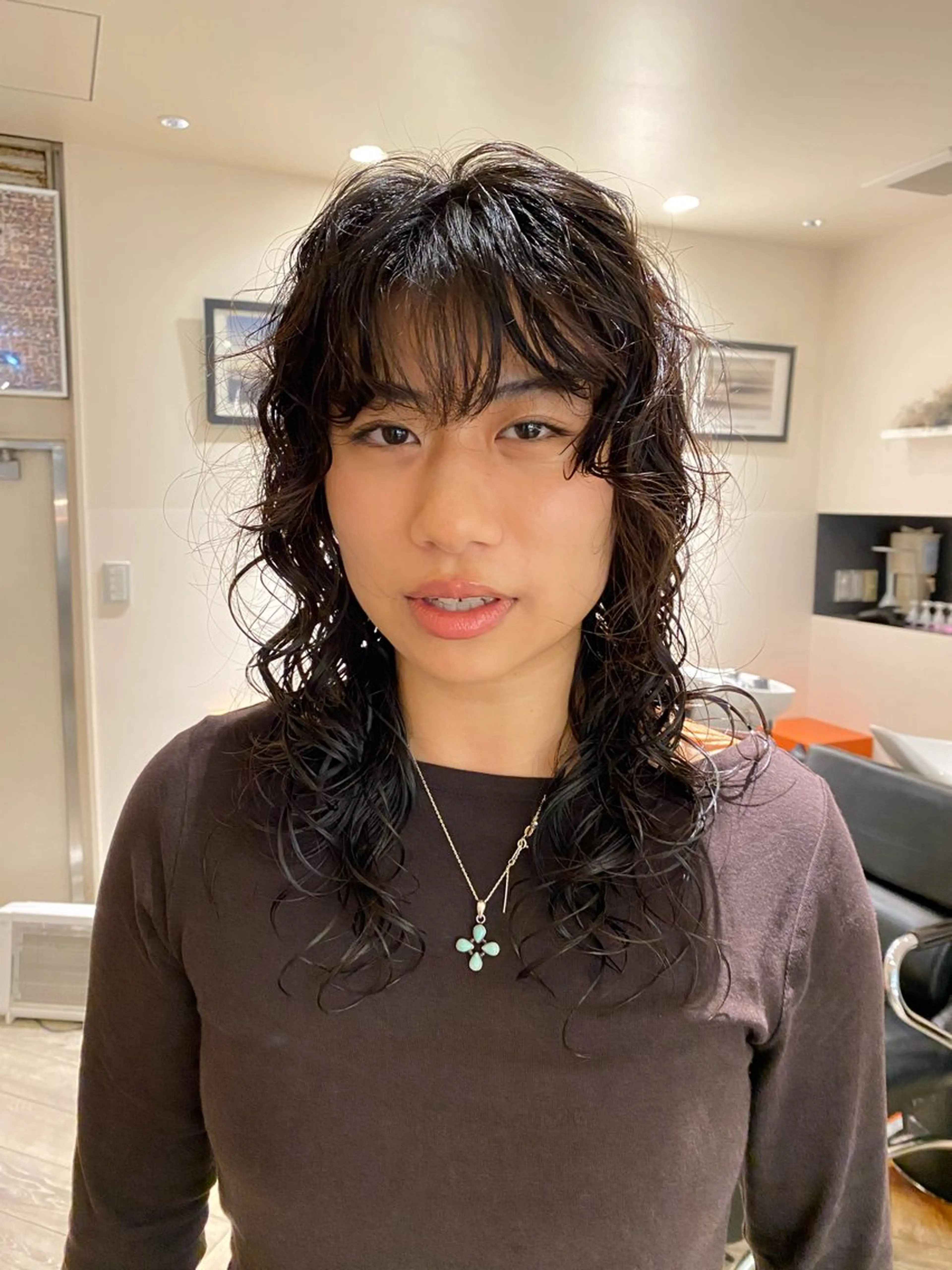 ロング パーマ ロング カット パーマ ナチュラルヘア🫧 ナナミのヘアスタイル