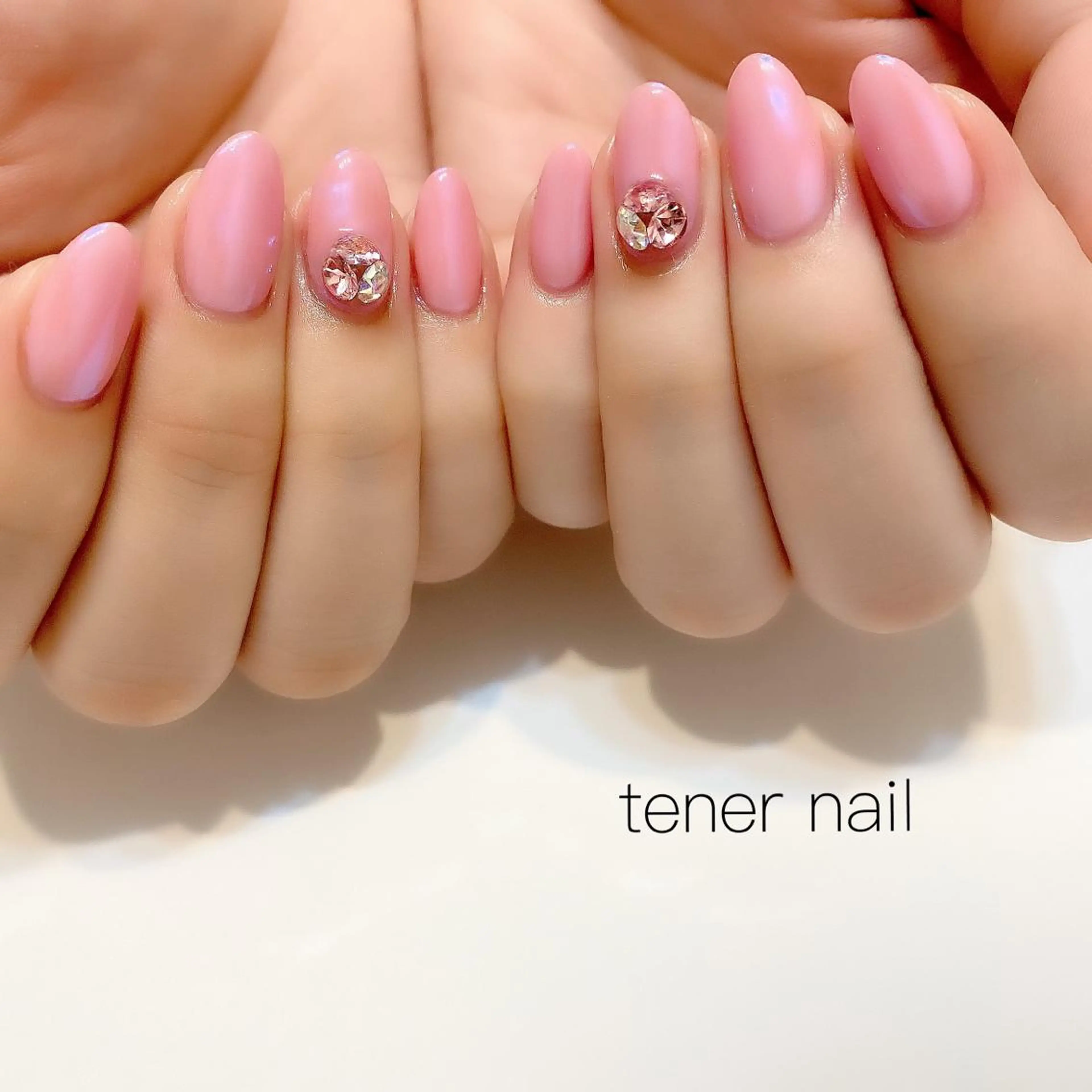 ネイル オーロラネイル クリアネイル キラキラネイル ミラーネイル ピンク tener  nail  テネルネイル所属・テネルネイル tener nailのネイルデザイン