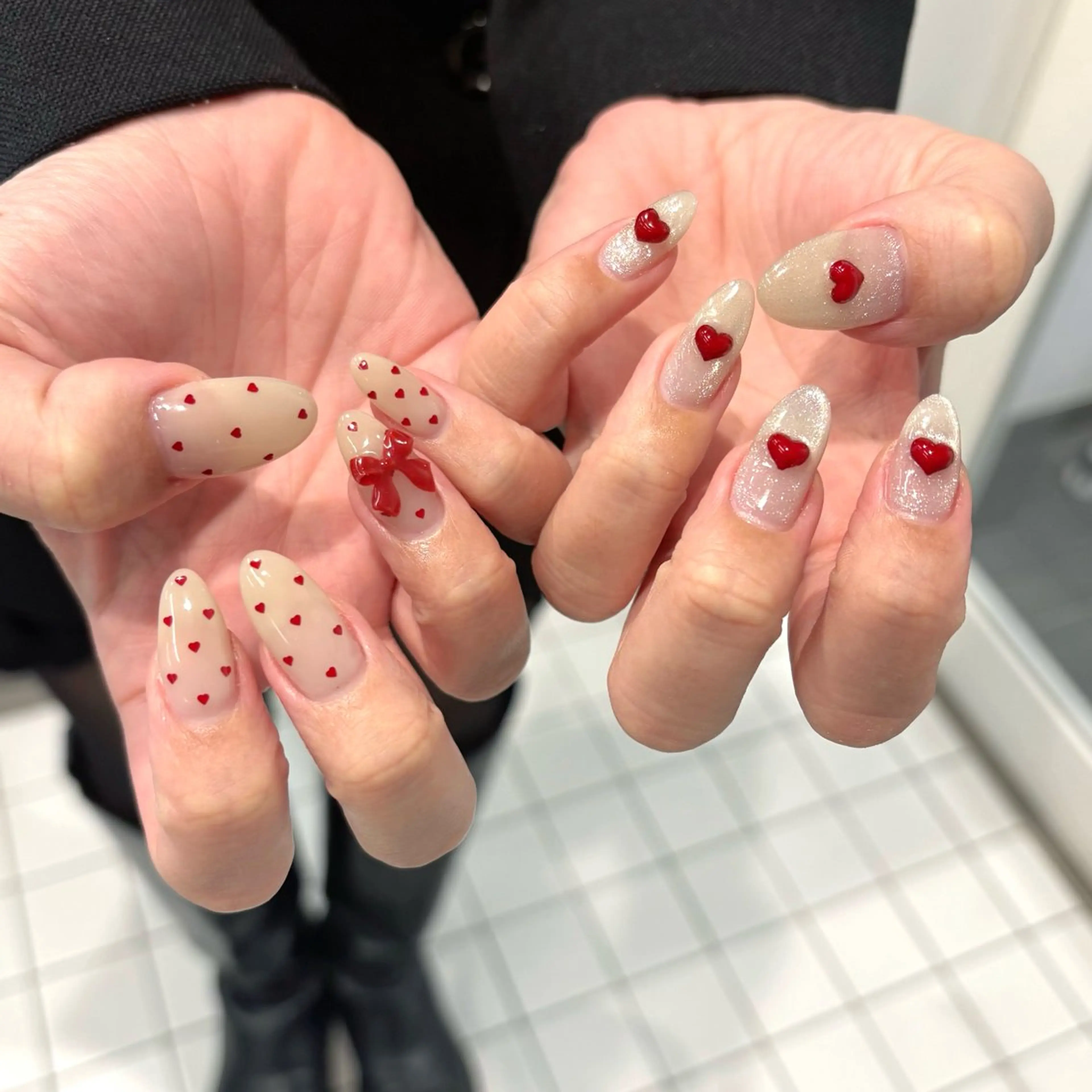 ネイル ボルドー ジェルネイル ハート ニュアンスネイル eight横浜☁️ くまべのネイルデザイン