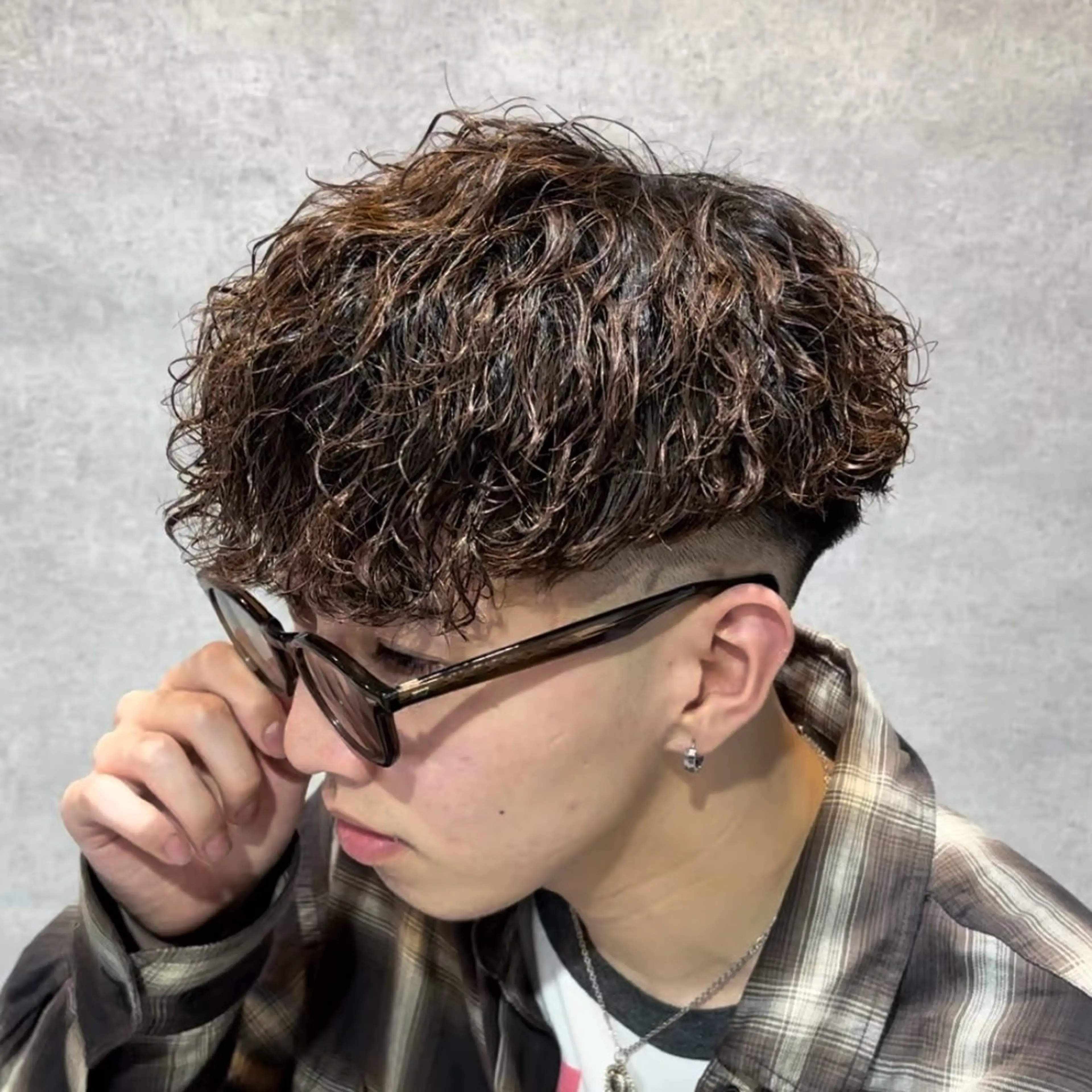 パーマ メンズ メンズパーマ スペインカール カット パーマ トリートメント ヘッドスパ ヘアセット 🔥メンズカット＋ パーマの達人🔥のヘアスタイル