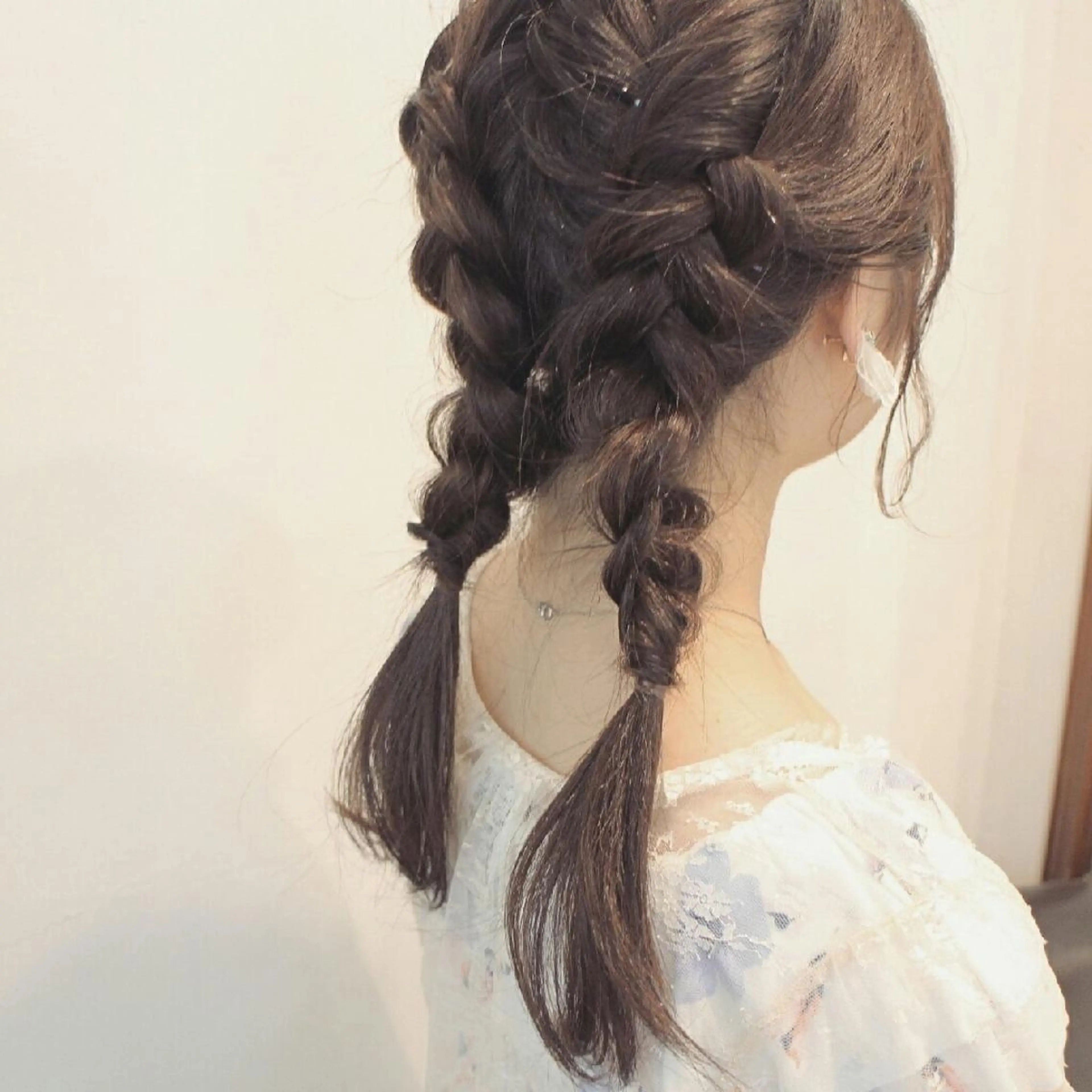 ヘアアレンジ Click所属・クニモトハルナ ボブ/柔らかカラーのヘアスタイル