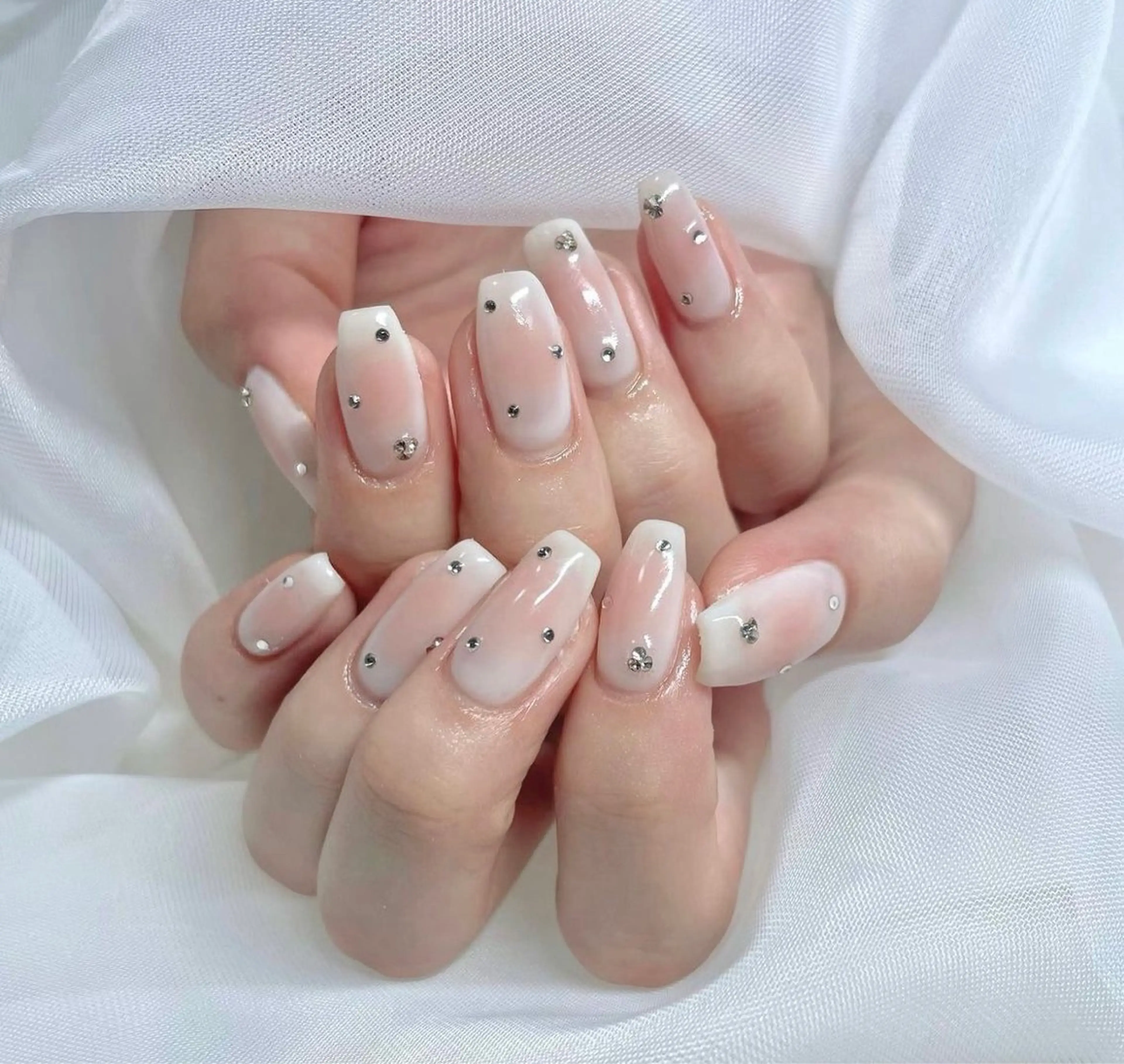 ネイル ハンドネイル Sii nail 🤍SAKIのネイルデザイン