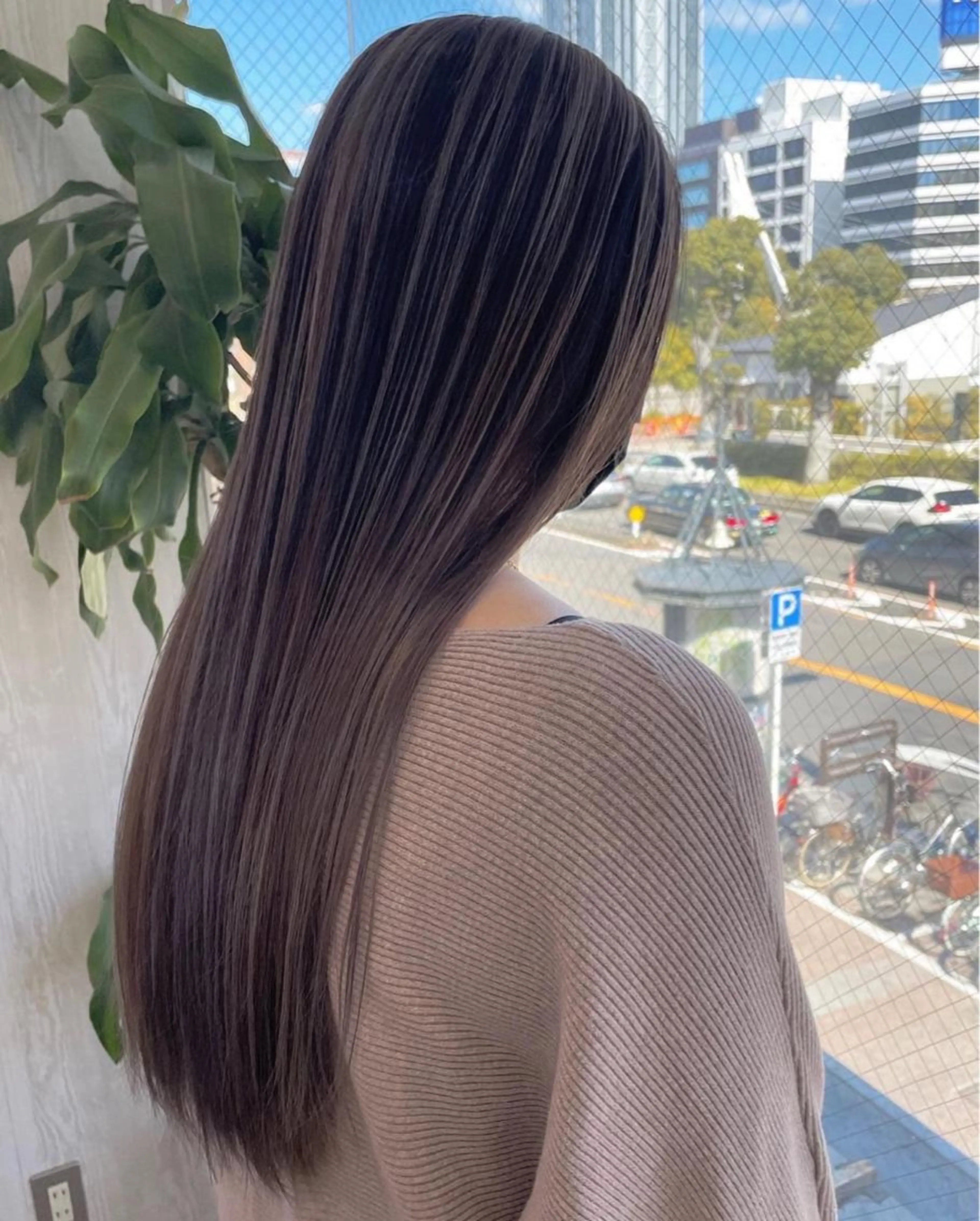 ロング カラー アッシュ アッシュブラウン ブラウンカラー 透明感カラー ハイライトカラー ヘアカラー トリートメント 河合秀明/ショート /ボブ/レイヤーのヘアスタイル