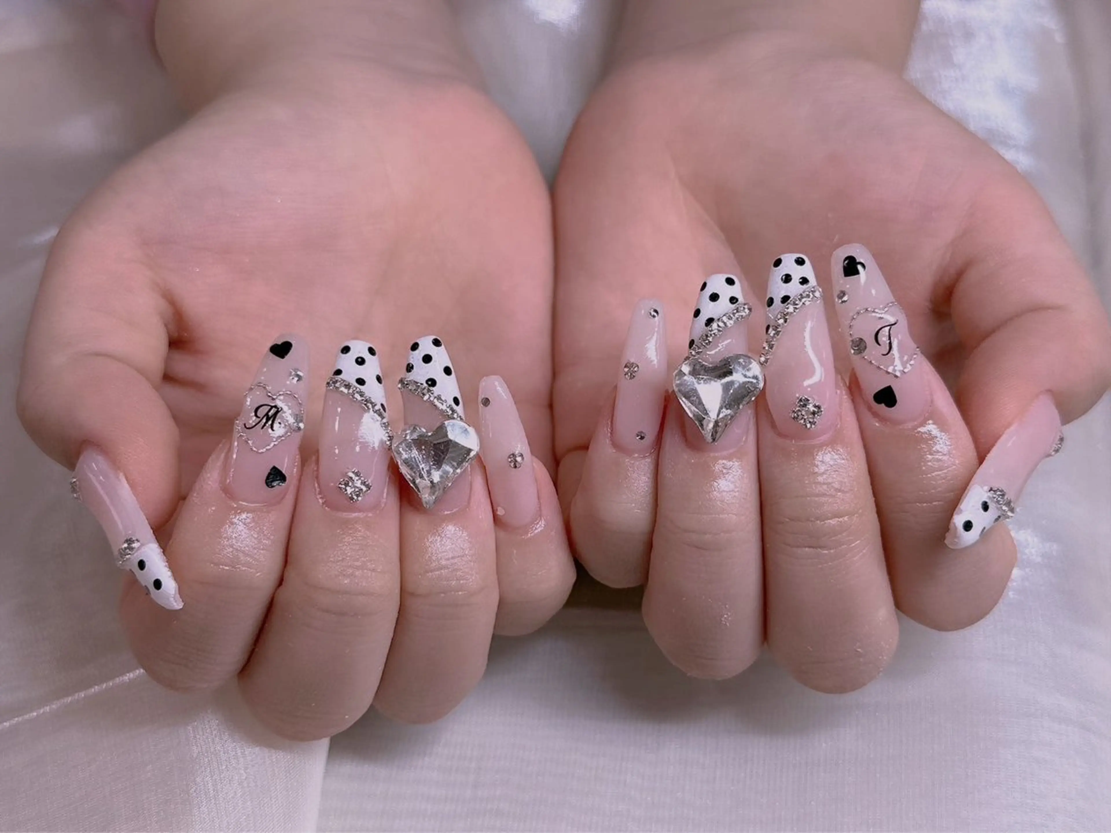 ネイル ハンドネイル リン リンのネイルデザイン