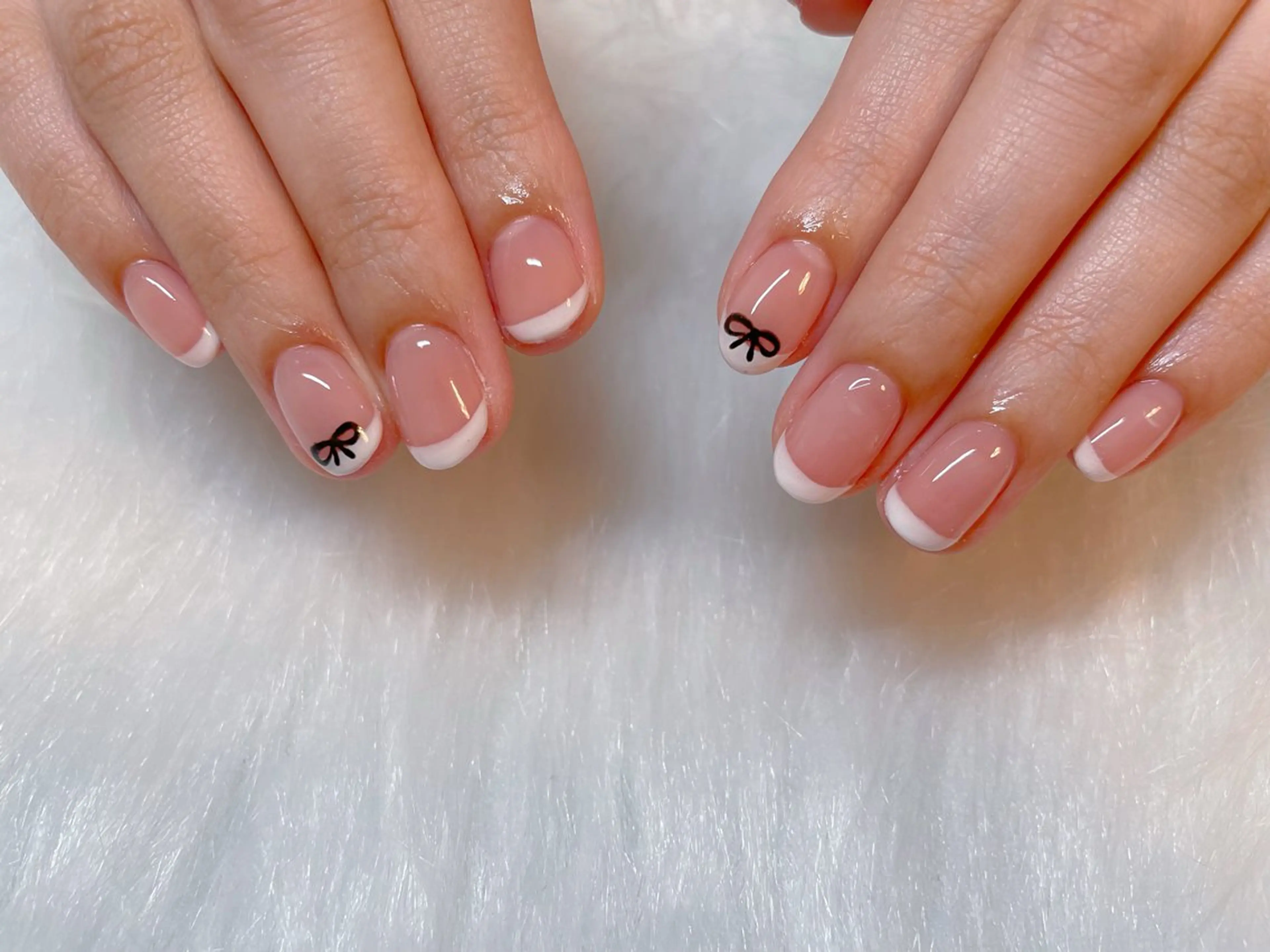 ネイル リボン ハンドネイル エン Nail salonのネイルデザイン