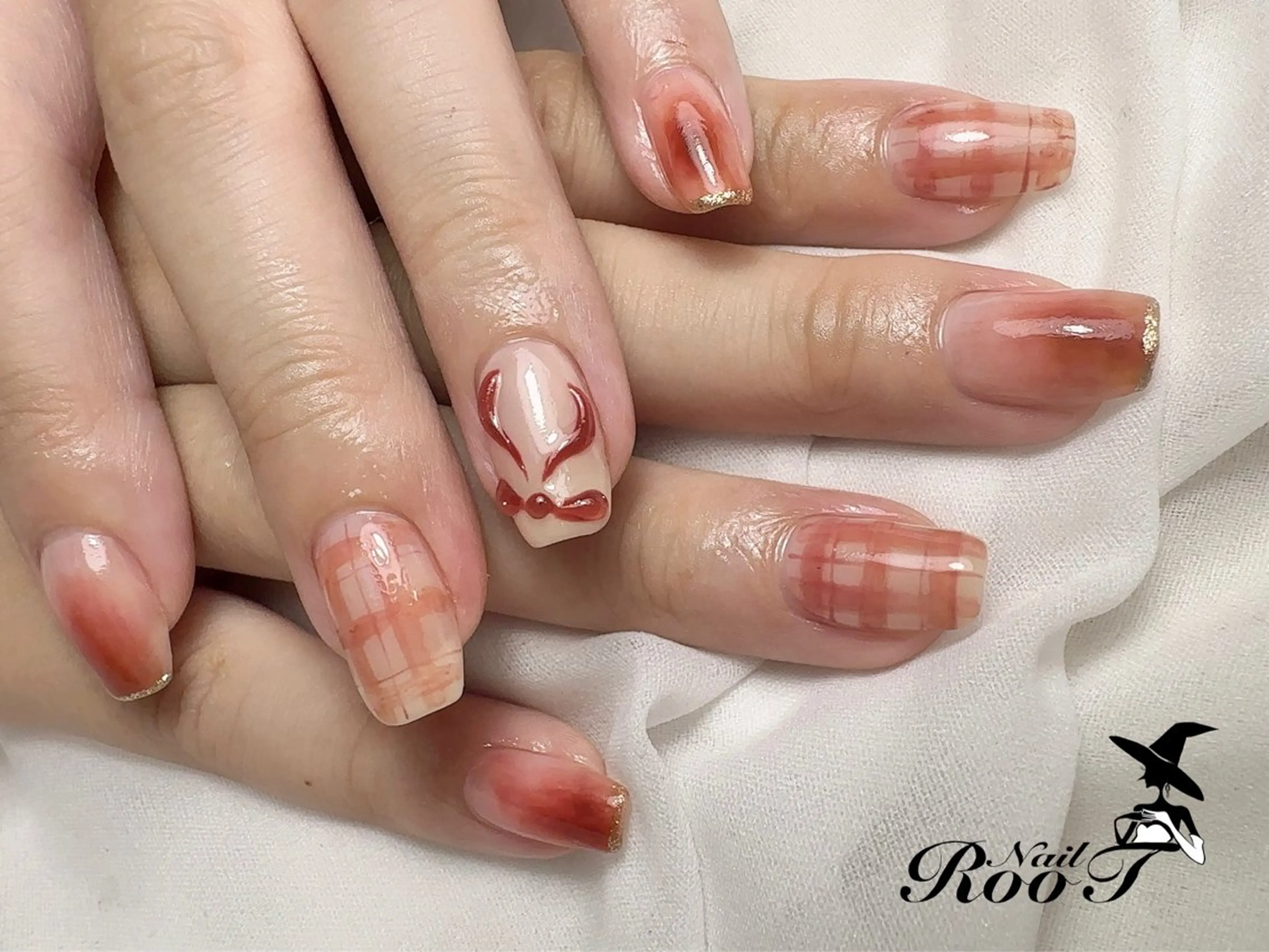 ネイル ニュアンスネイル ハンドネイル RooT Nailのネイルデザイン