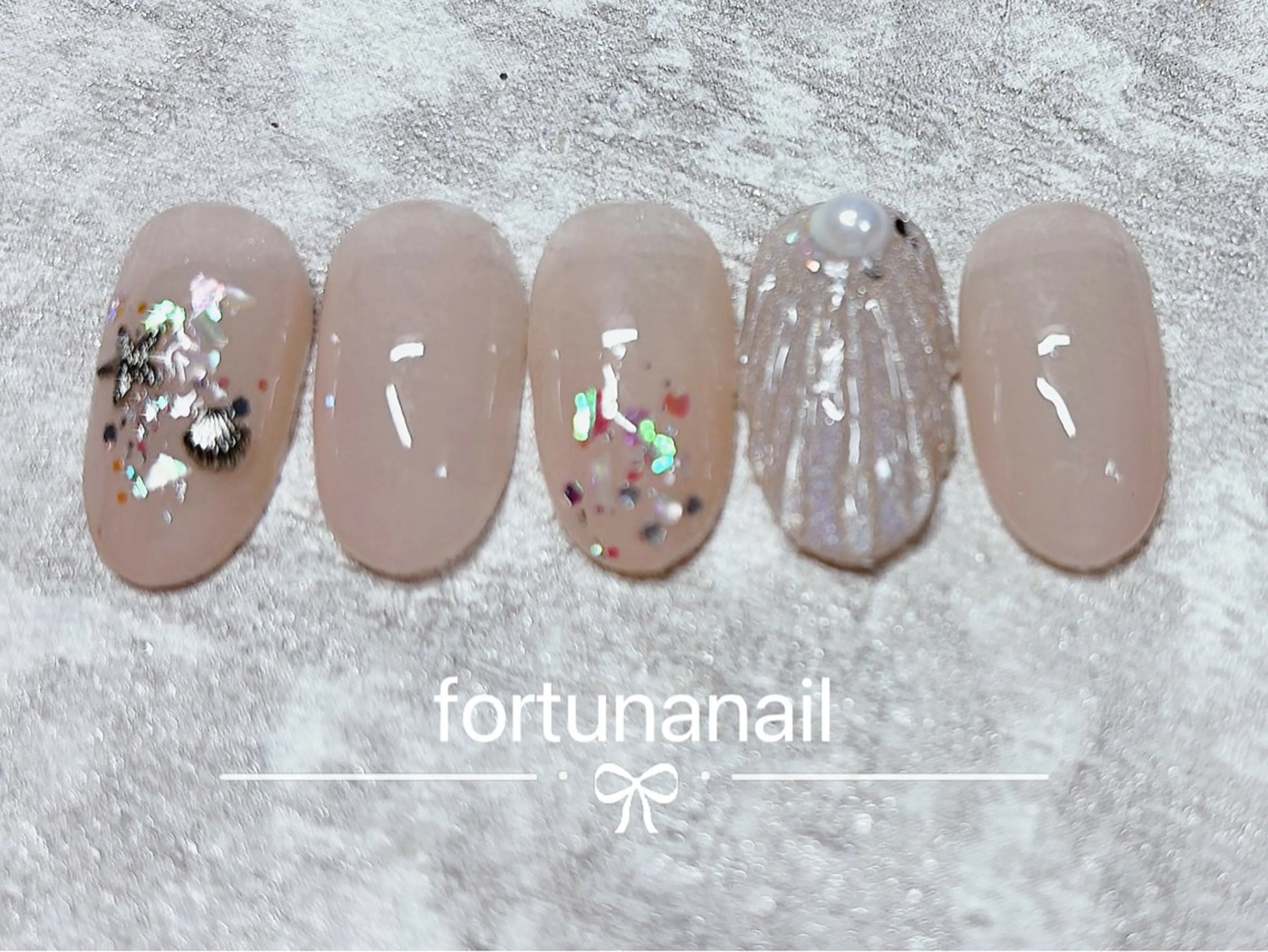 ネイル ハンドネイル Nail •Head スパFortunaのネイルデザイン