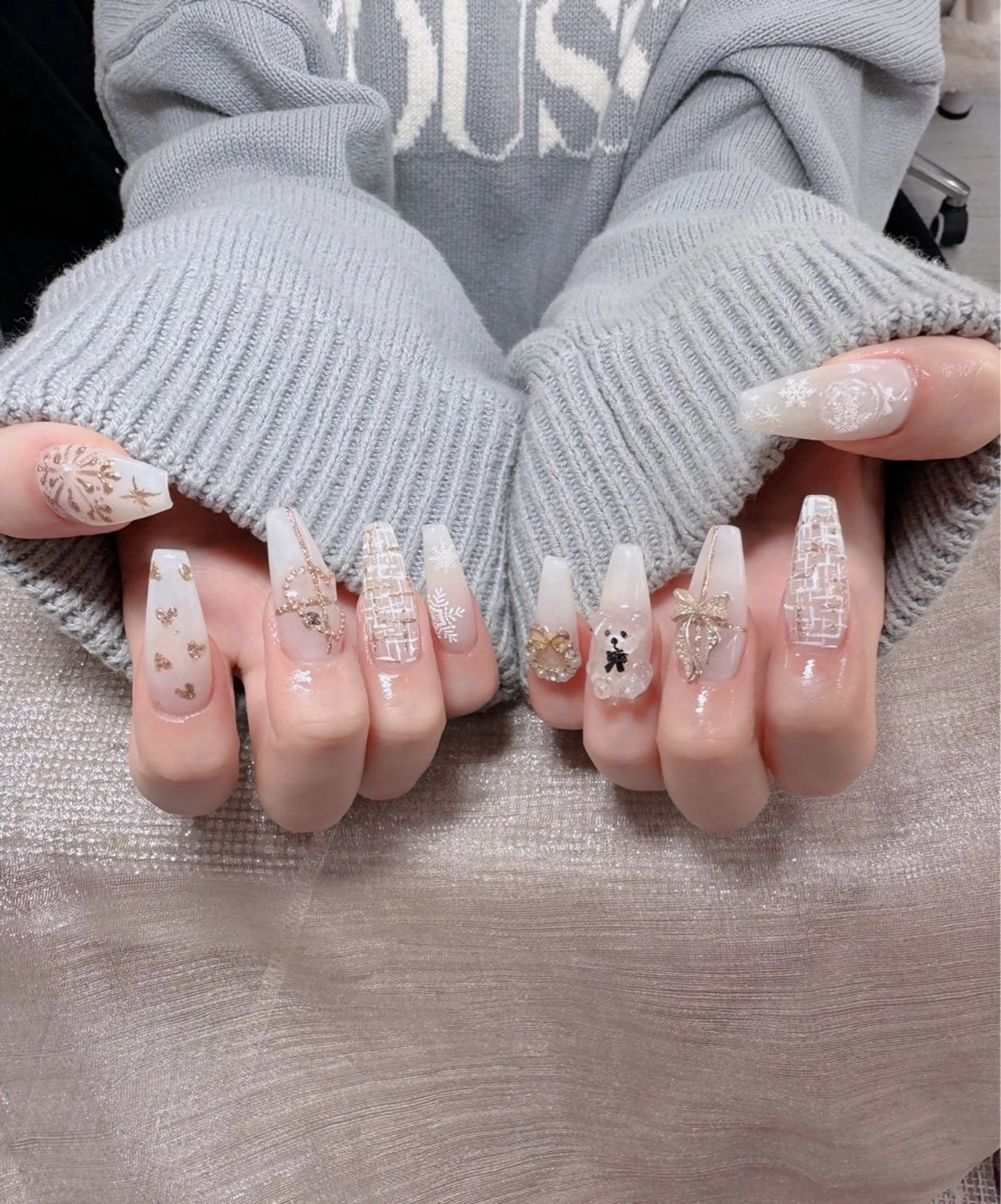 ネイル フレンチネイル ジェルネイル ハロウィン キラキラネイル 韓国ネイル H.baby Nail Salonのネイルデザイン
