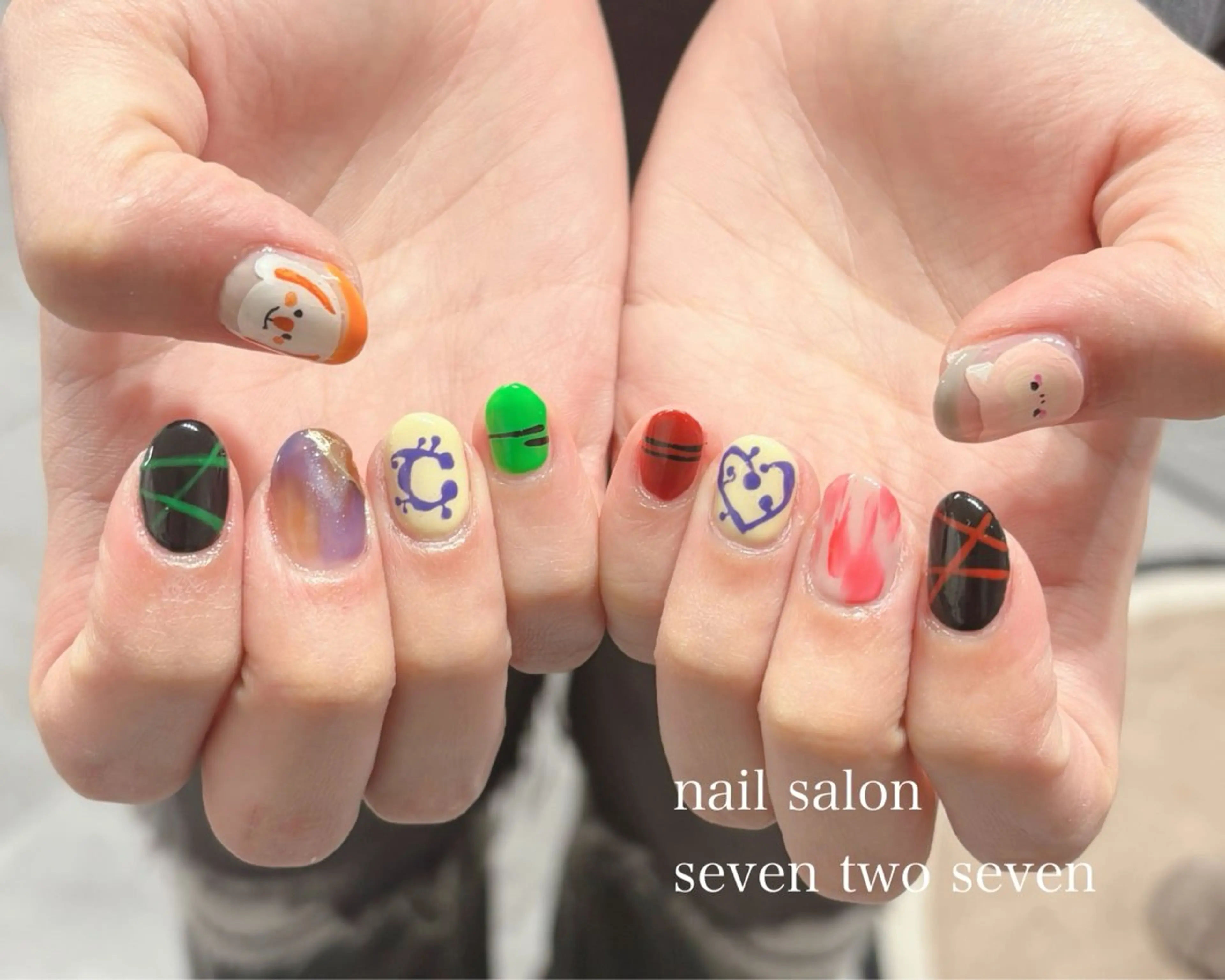 ネイル ハンドネイル 727 nailのネイルデザイン