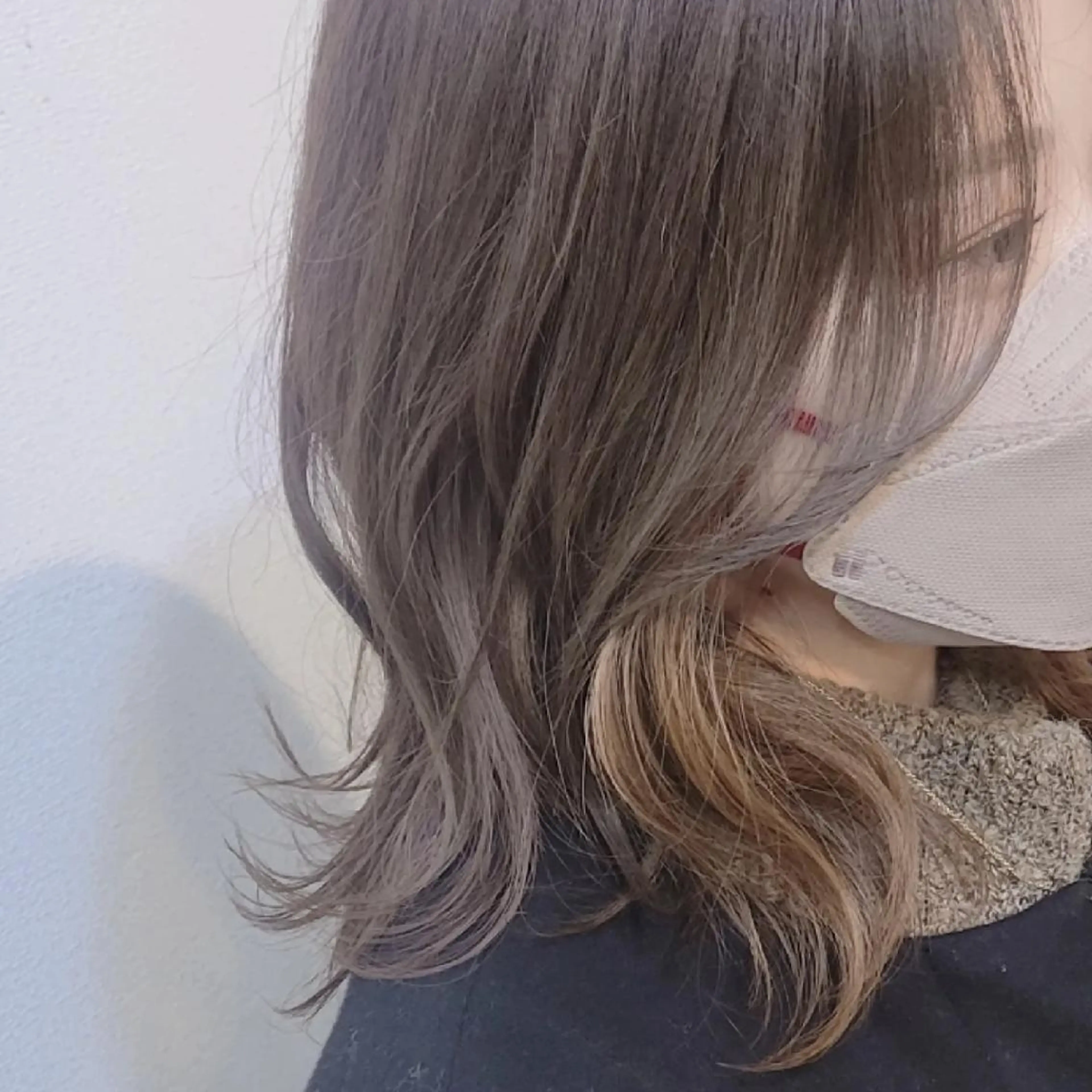 カラー ミディアム ブリーチ インナーカラー ブリーチなしカラー Chipie hair design所属・伊藤 功士のヘアスタイル