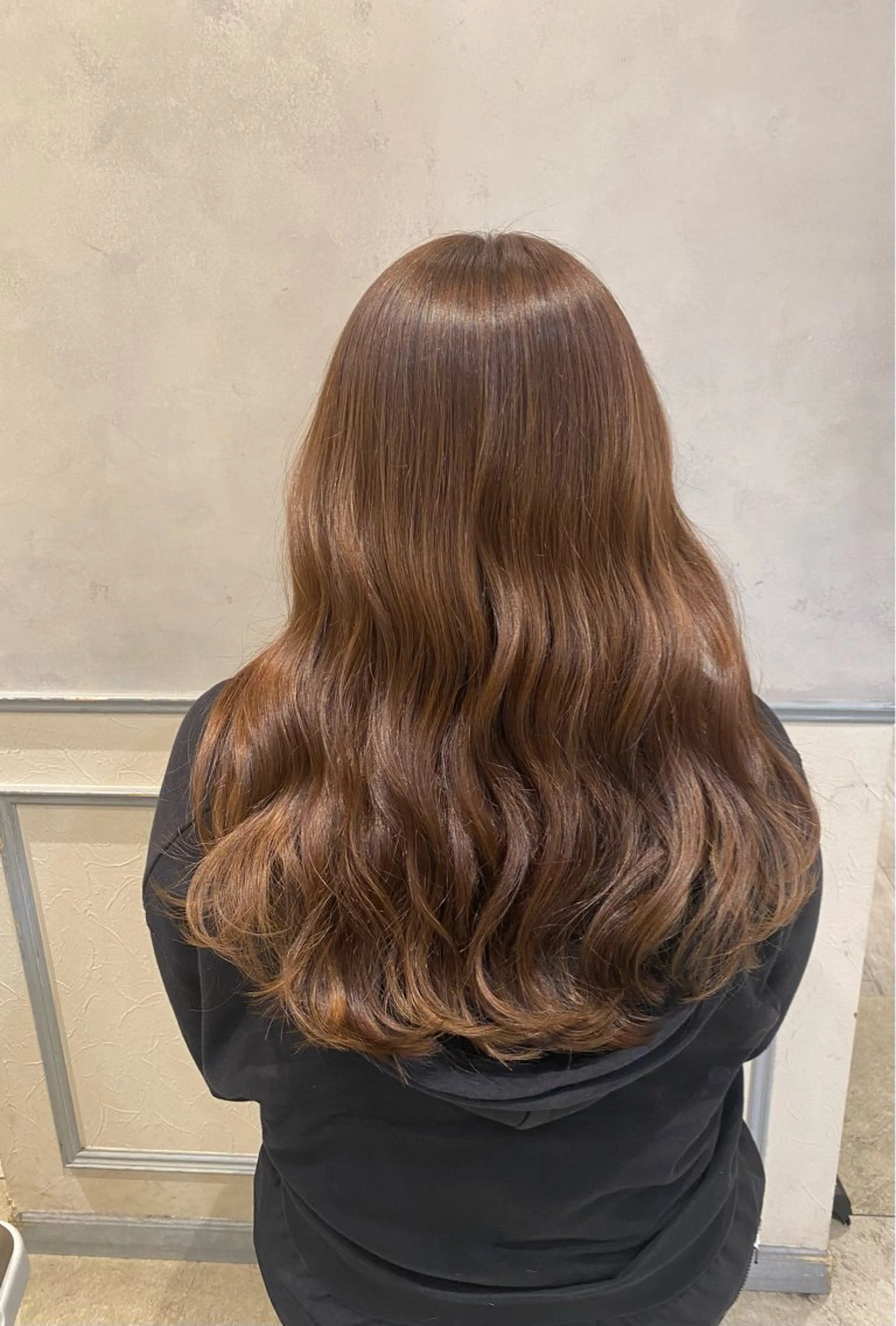 セミロング カラー 池西 佳穂のヘアスタイル