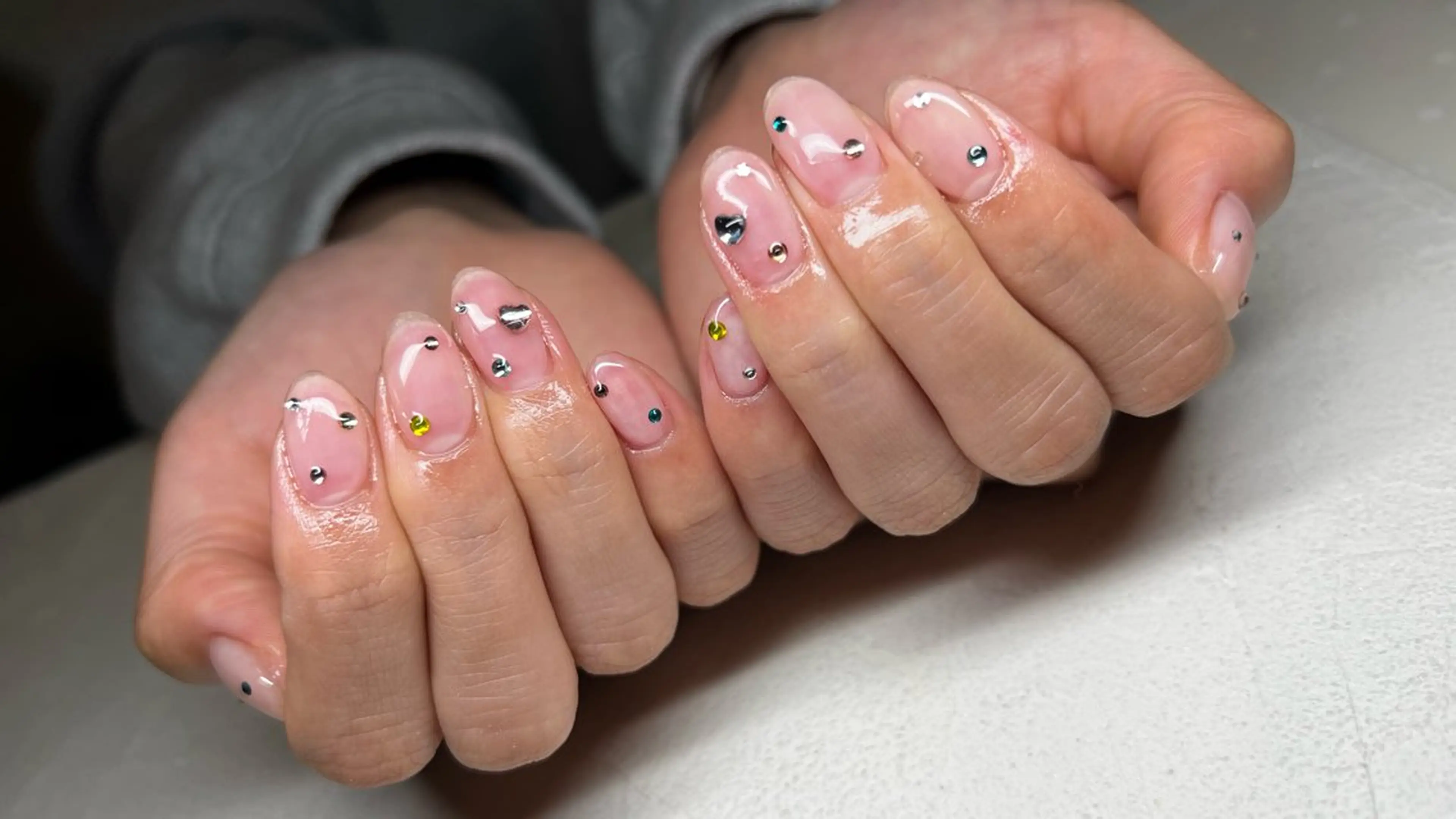 ネイル 𝐧𝐚𝐢𝐥 𝐌𝐢𝐖𝐢𝐢のネイルデザイン