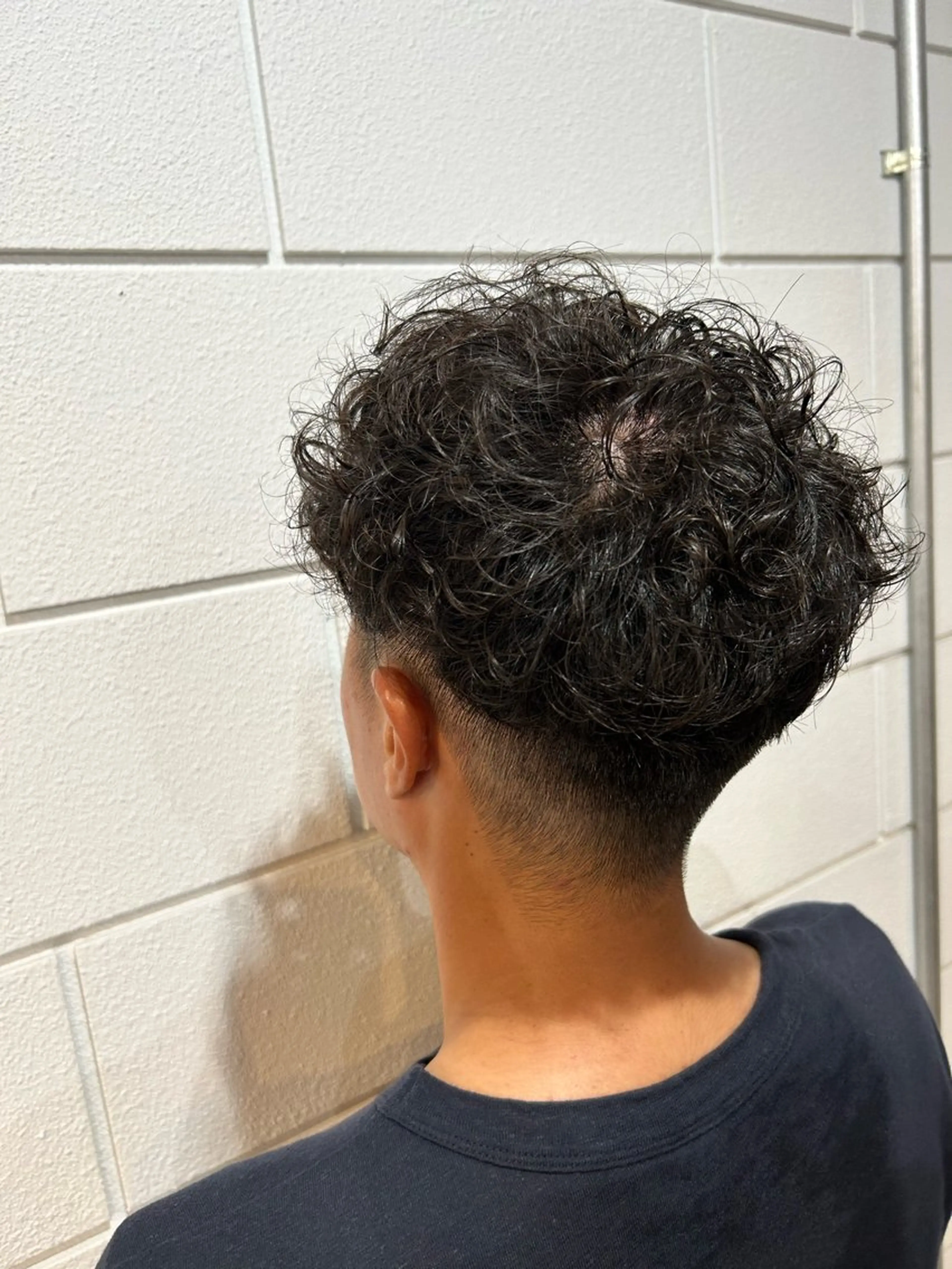 パーマ メンズ 相澤 拳のヘアスタイル