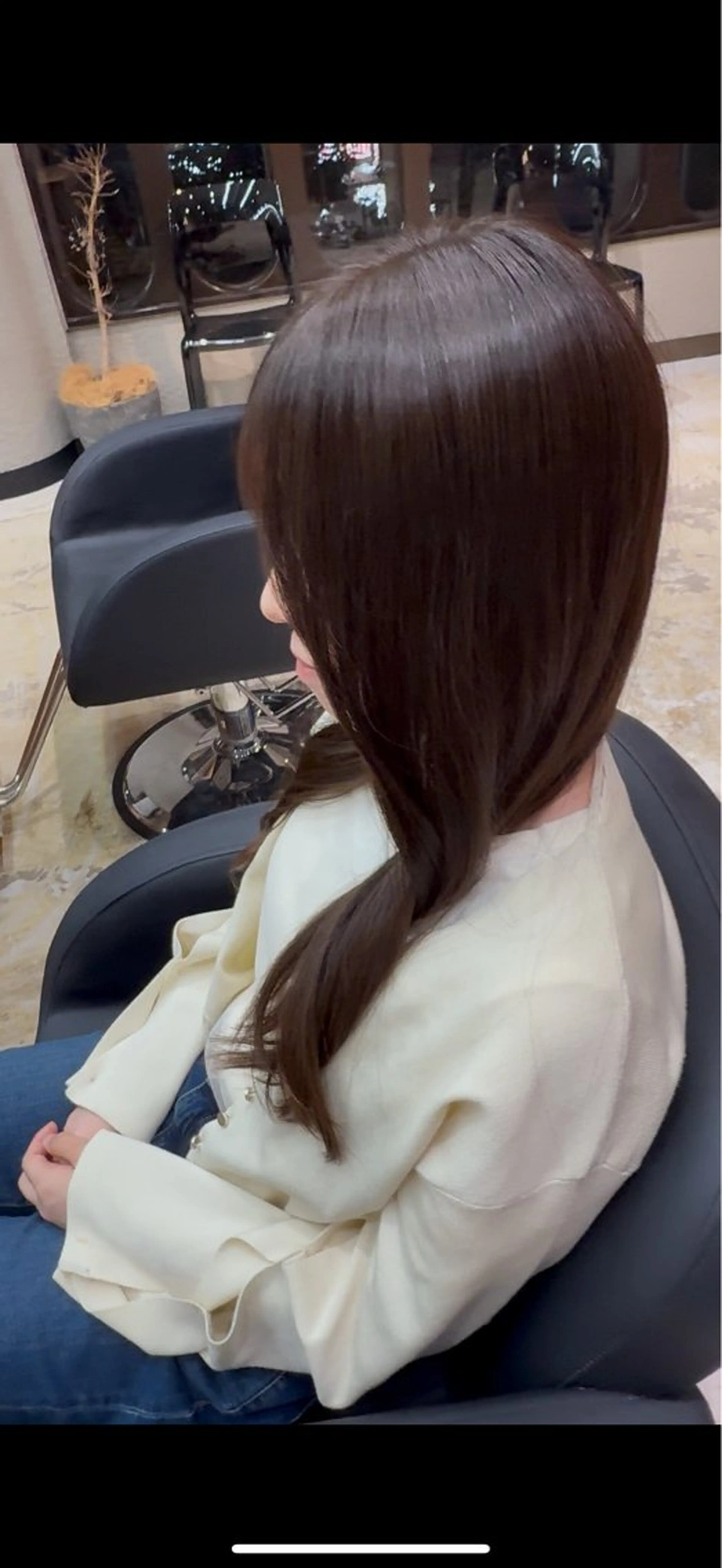 ロング カラー ニシオ ミユのヘアスタイル