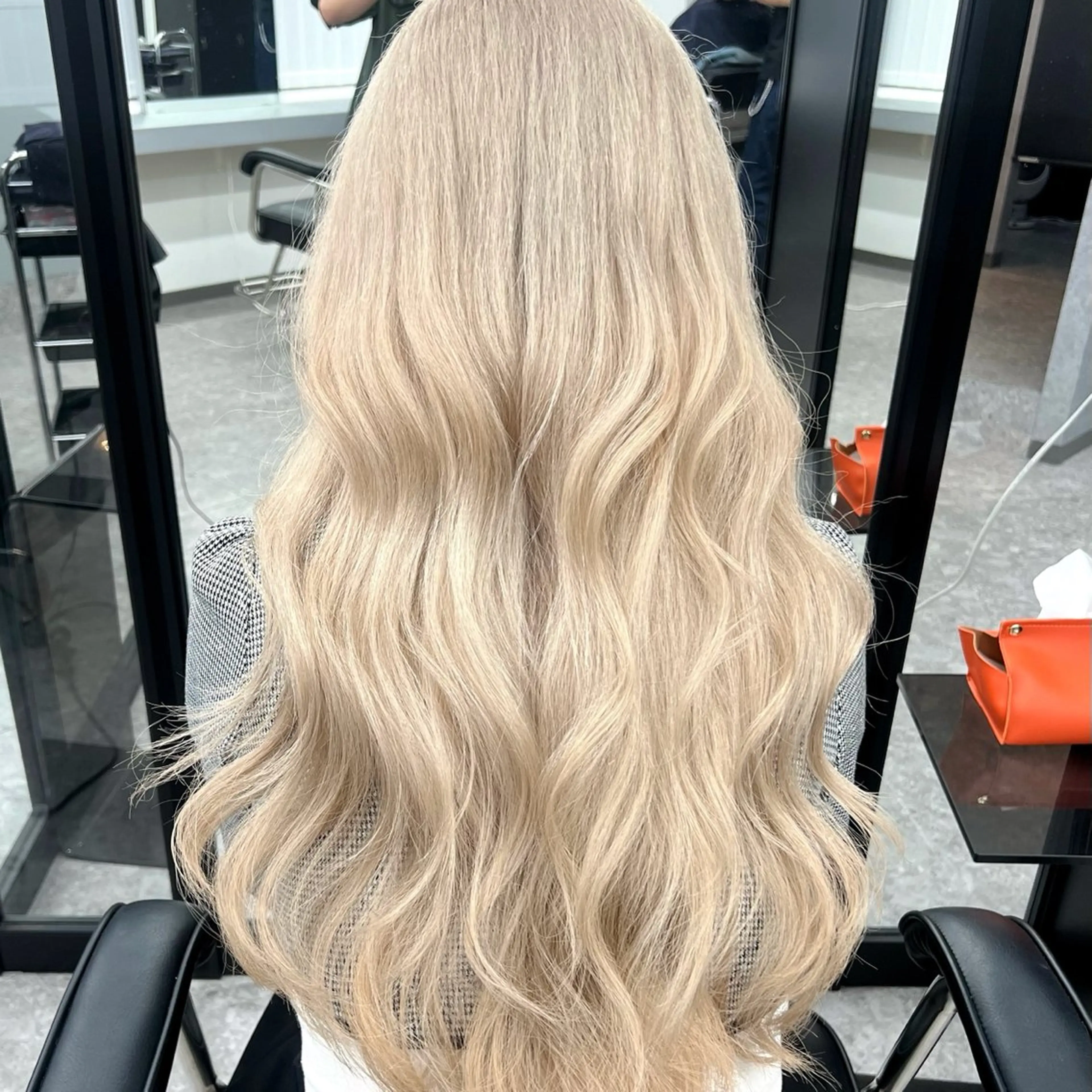 ロング カラー ヘアカラー トリートメント 梅田/韓国ヘア/ エクステ🤖ヒナのヘアスタイル