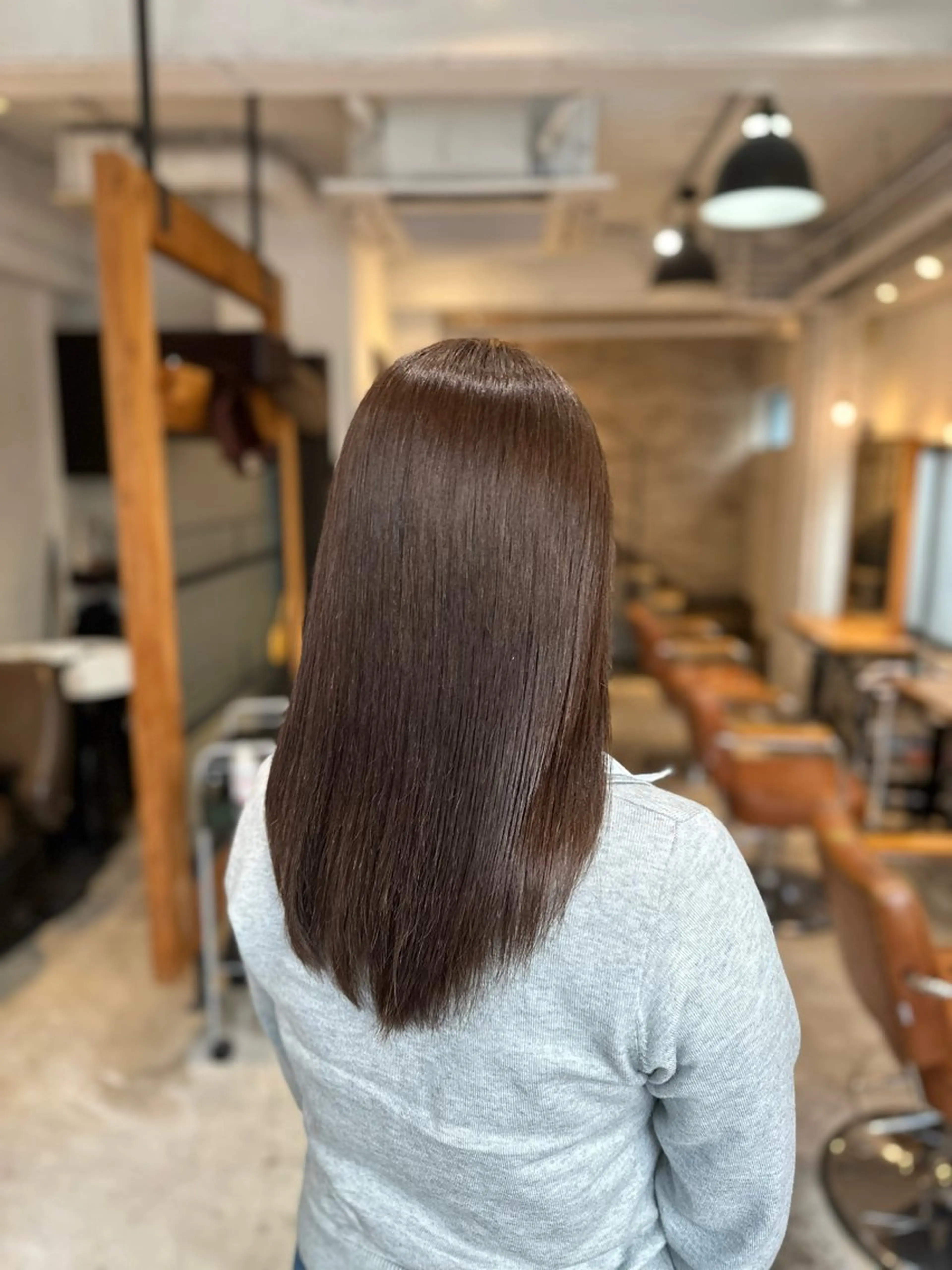 セミロング ヘアカラー PARIS hair salon所属・秋葉原　柏木絢汰 ✨当日予約okのヘアスタイル