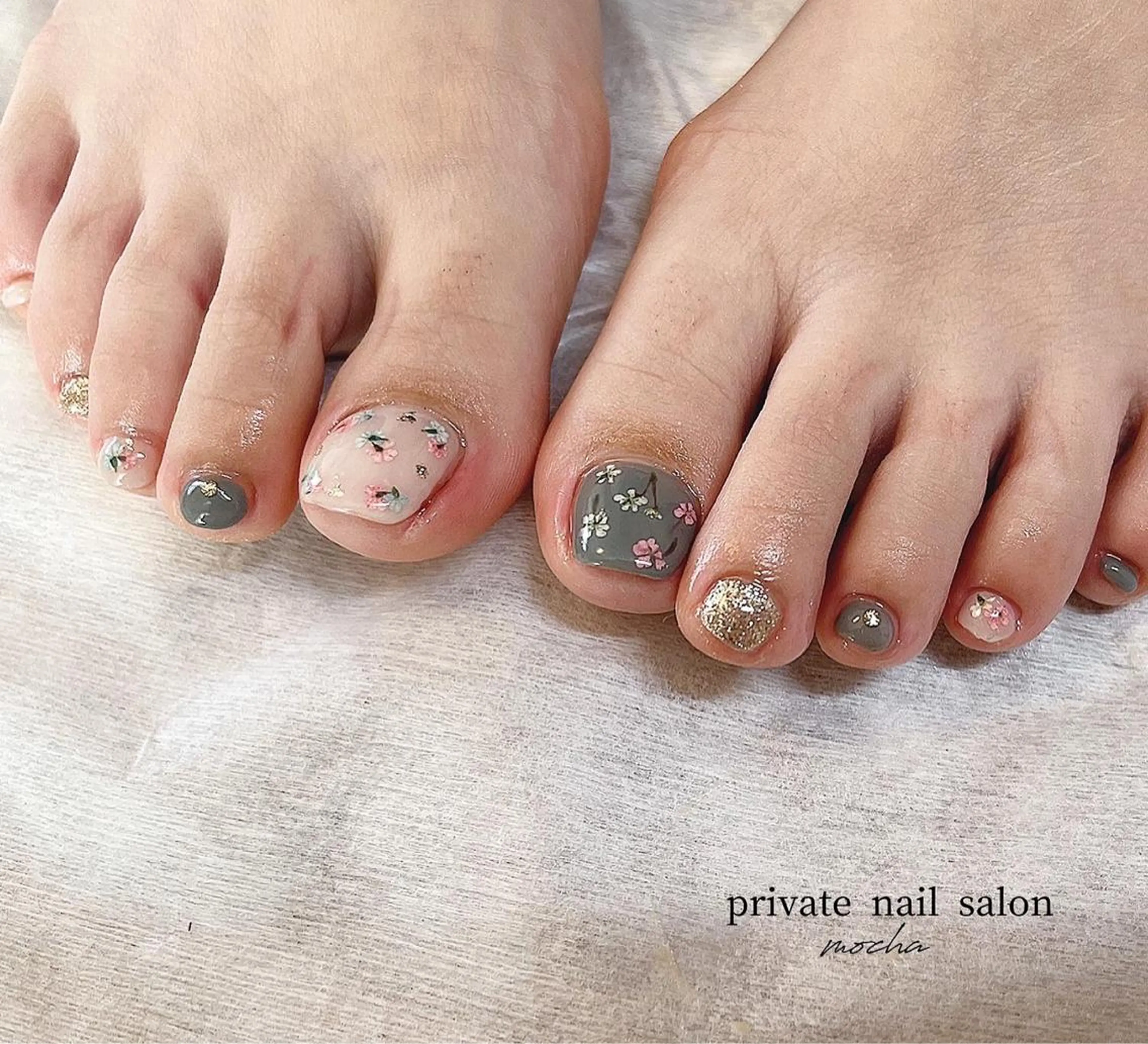 ネイル カジュアル チークネイル フットネイル フレンチネイル ジェルネイル ハンドネイル mocha nailのネイルデザイン