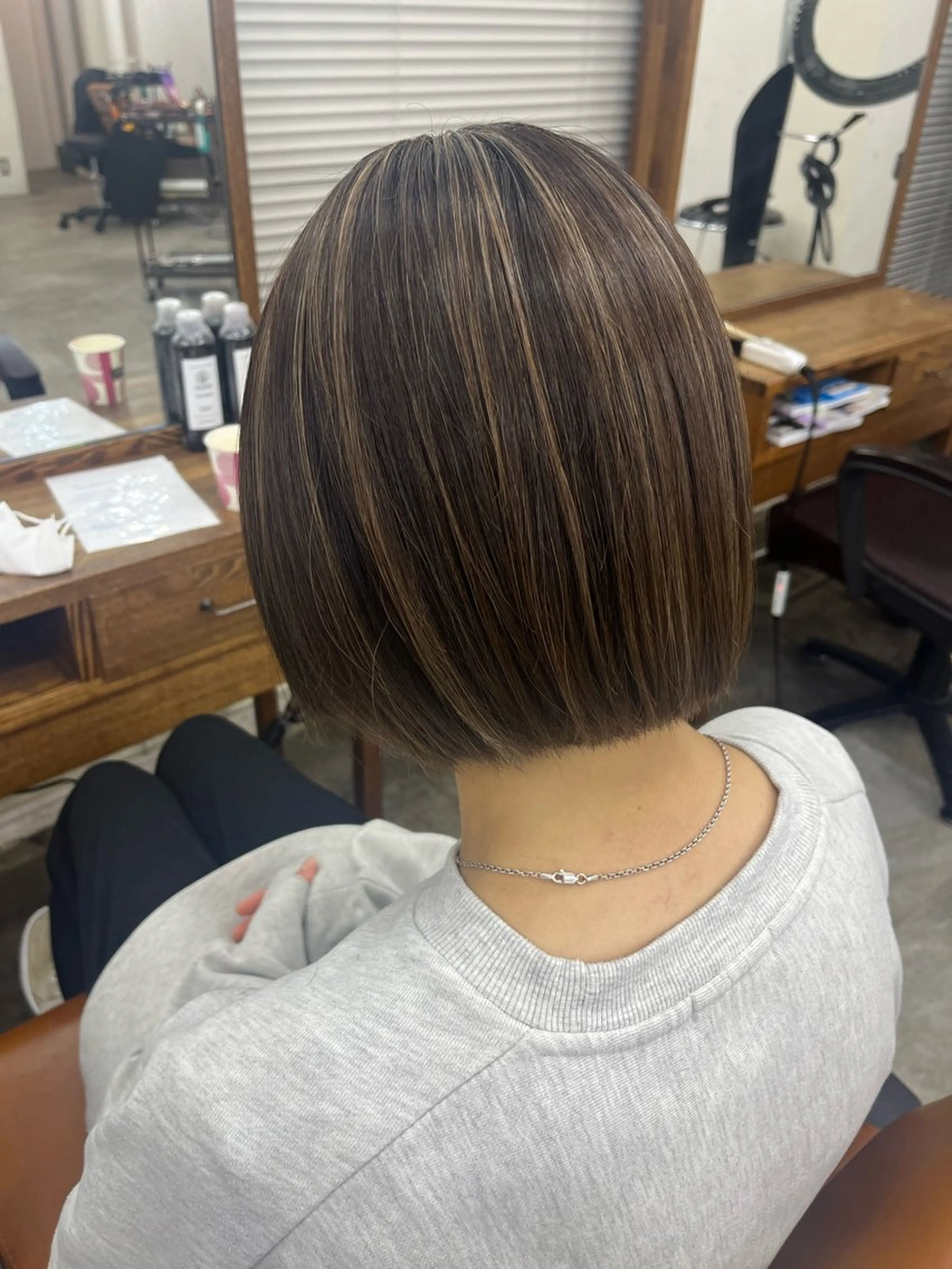 ショート ヘアカラー 韓国風透明感カラー 💎YUI💎のヘアスタイル