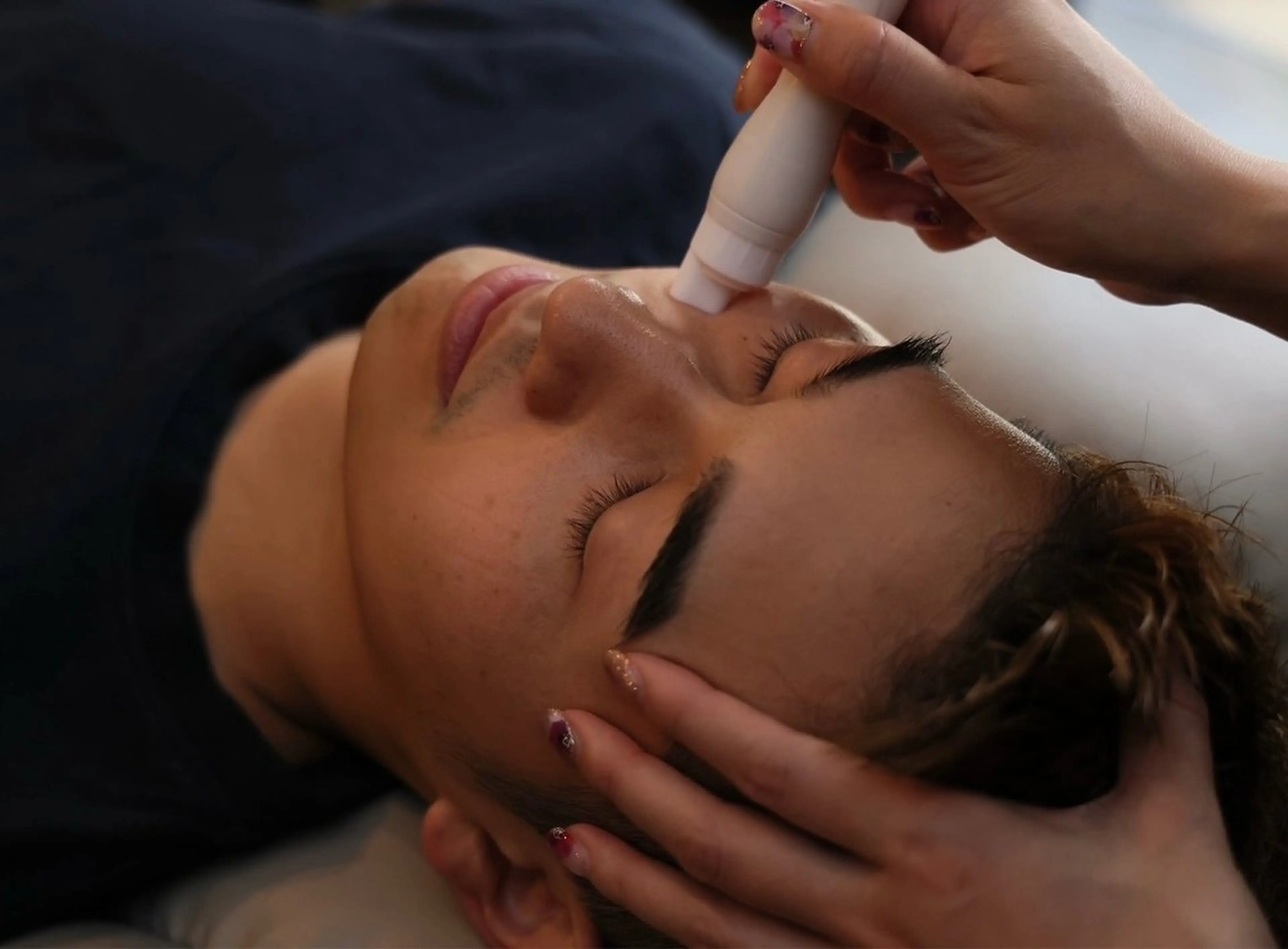 エステ CRAZY KING所属・KAHO 眉毛WAXパーマの眉毛・アイブロウイメージ