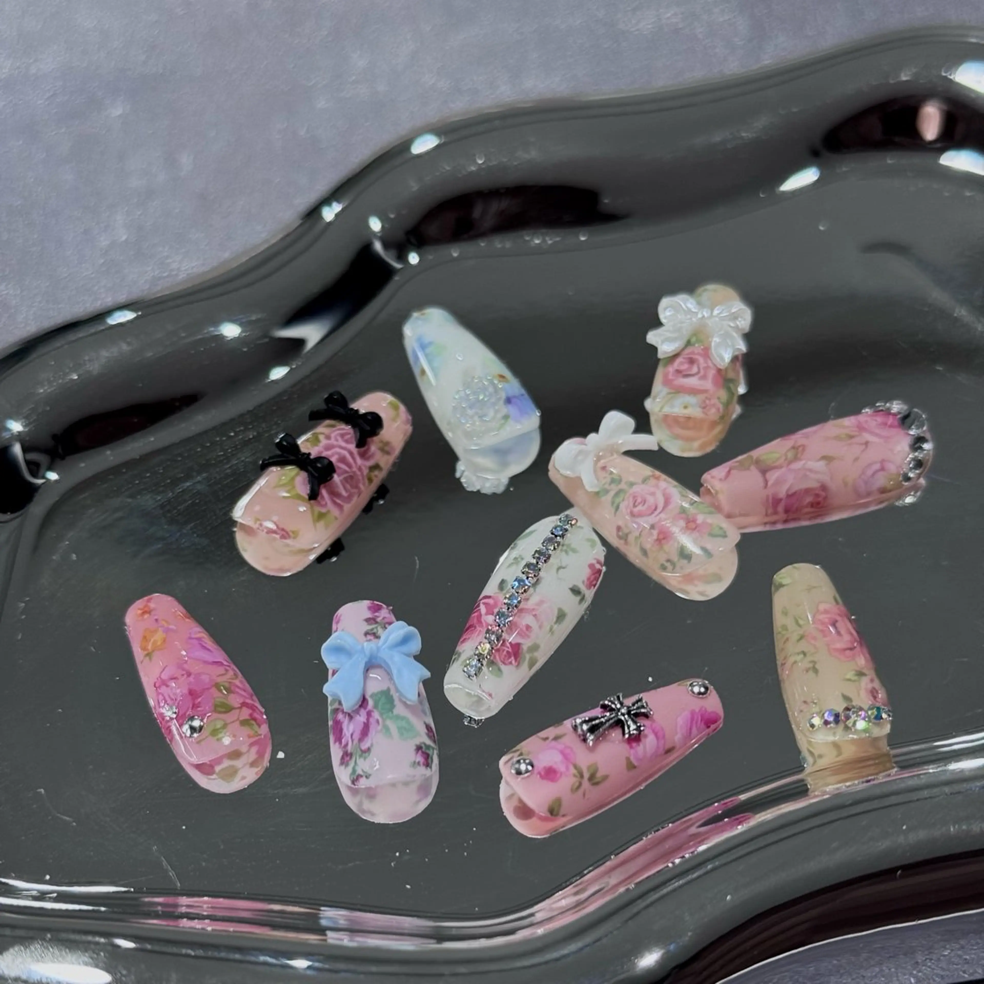 ネイル フラワーネイル ハンドネイル C nail salon 香取店所属・C nail 香取店 kanakoのネイルデザイン