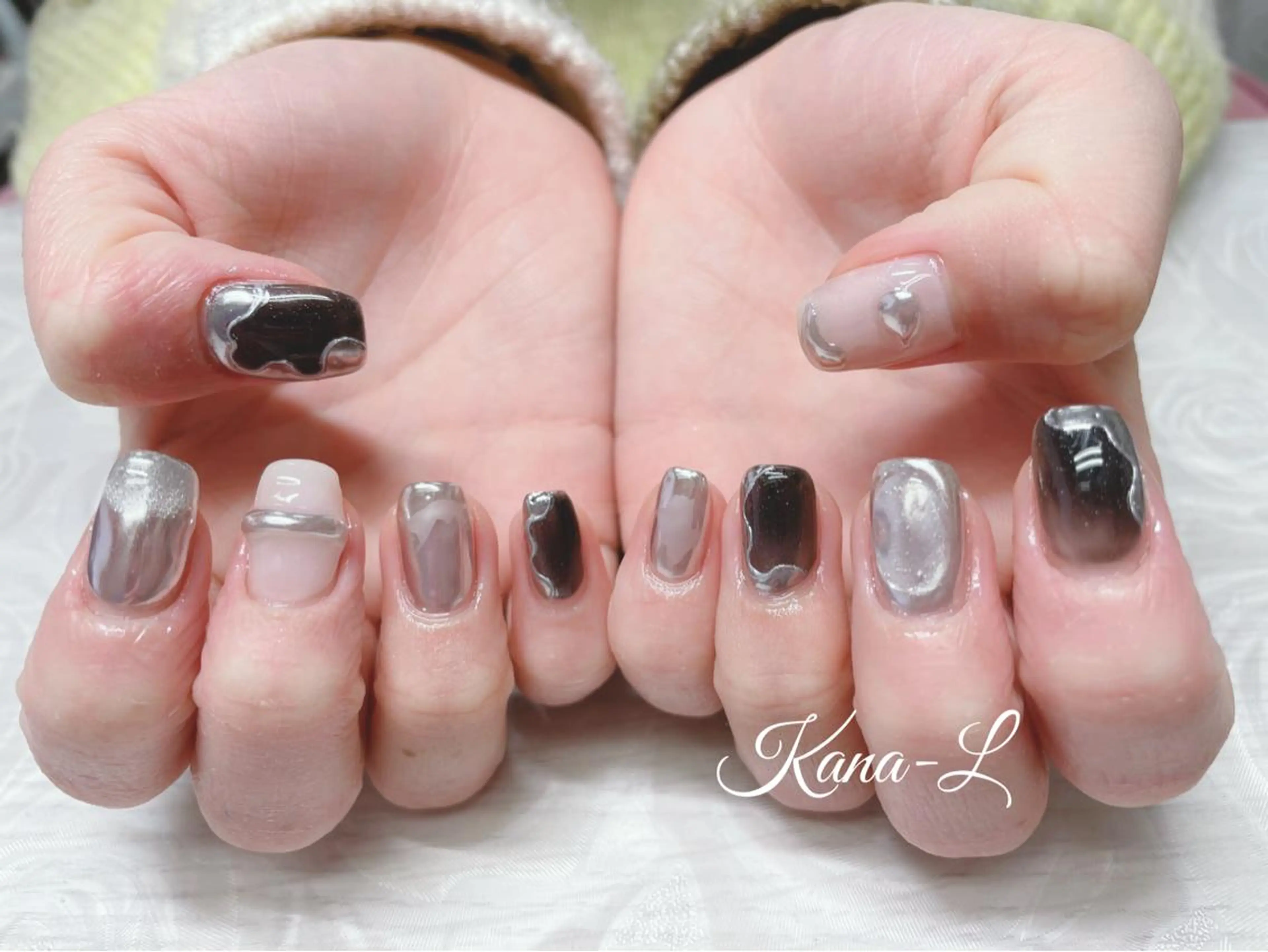 カラー ネイル ミラーネイル ニュアンスネイル ぷっくりネイル 冬ネイル 芦辺 香奈のネイルデザイン