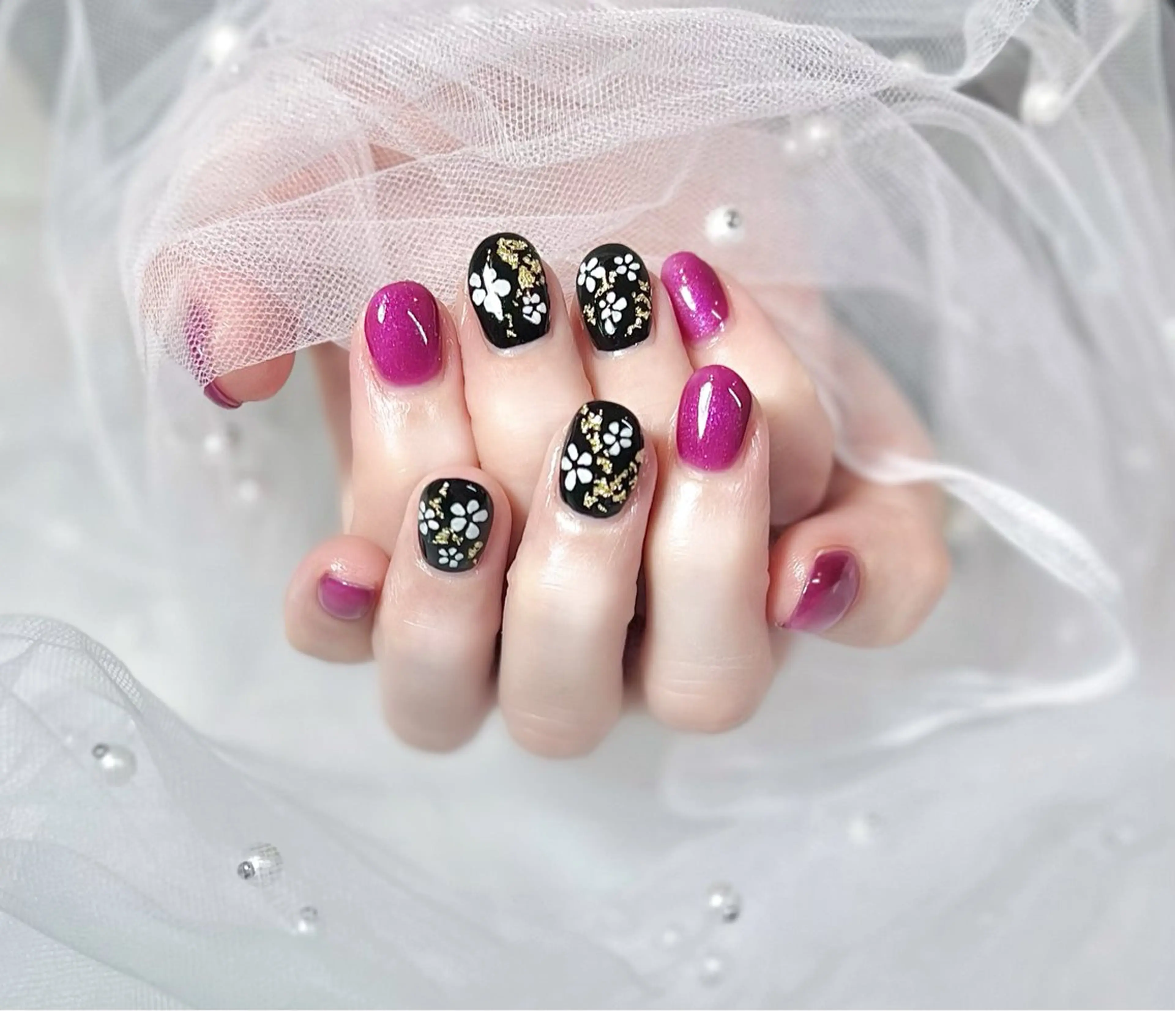 ネイル アートネイル フラワーネイル Chat　noir所属・【chatnoir】 MIYUのネイルデザイン