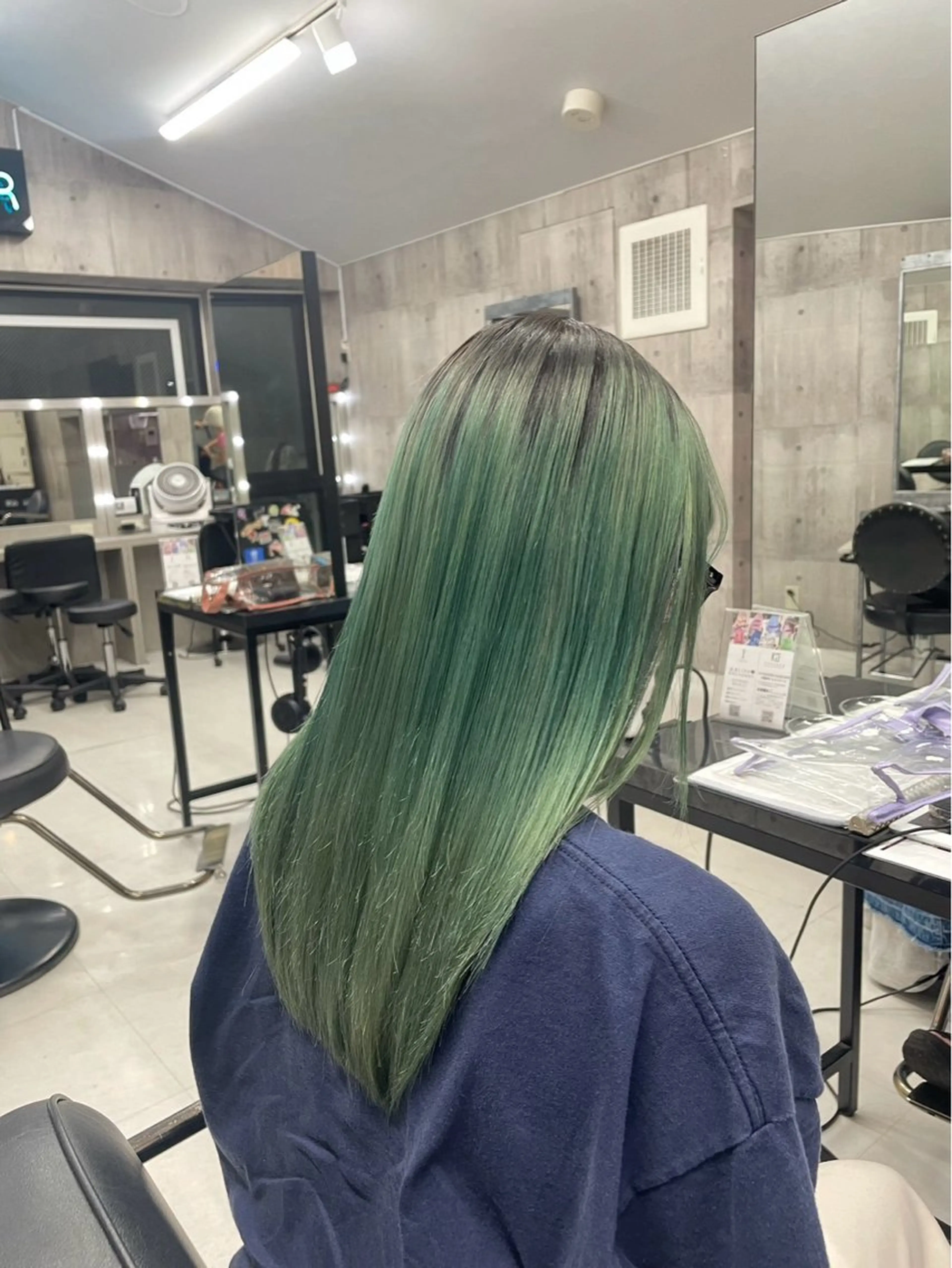 ロング カラー パーマ ヘアアレンジ メンズ キッズ レイヤーの魔術師 𓍼takumi𓍼のヘアスタイル