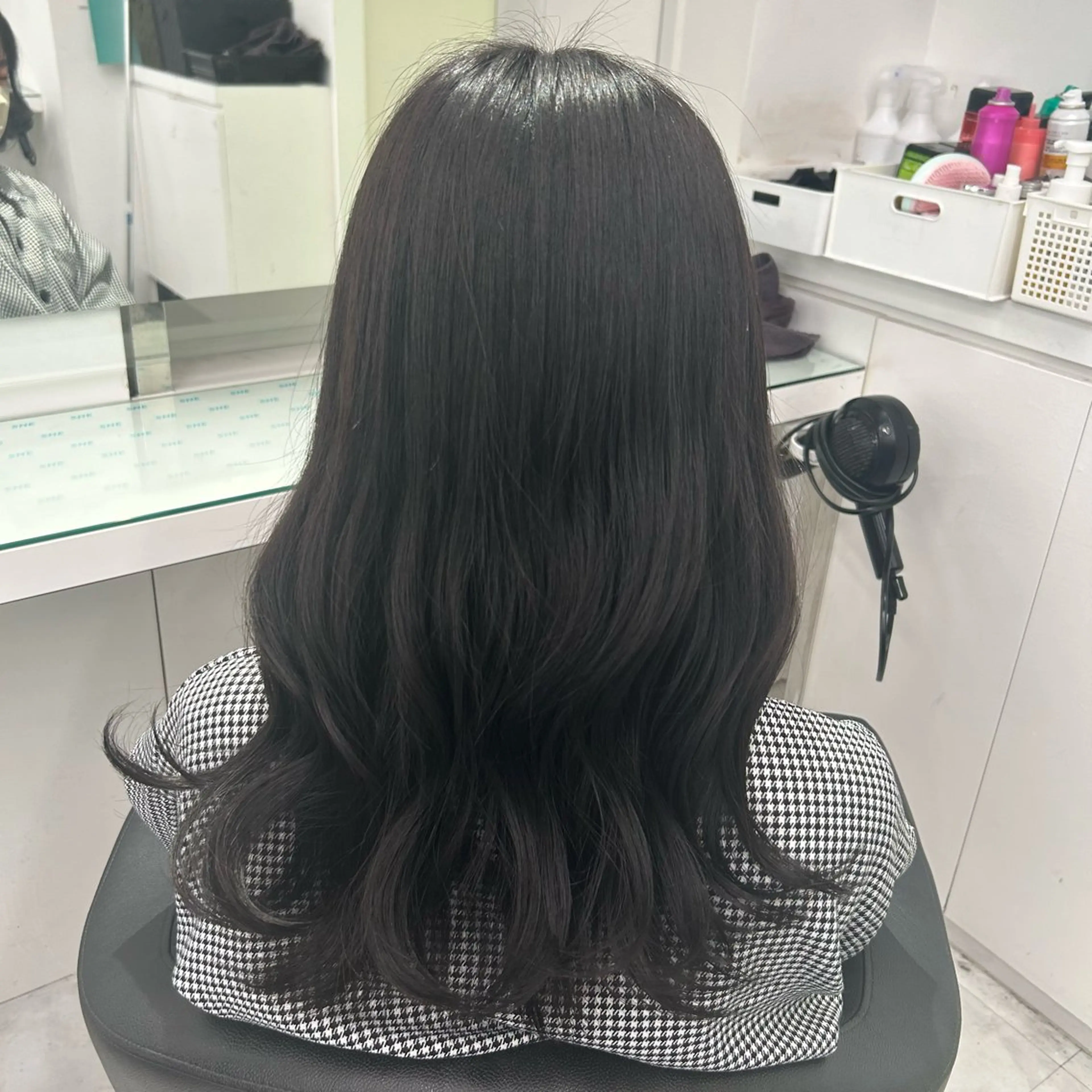 セミロング ヘアカラー 🤍大人っぽ韓国暗髪 🤍Asuka🤍のヘアスタイル