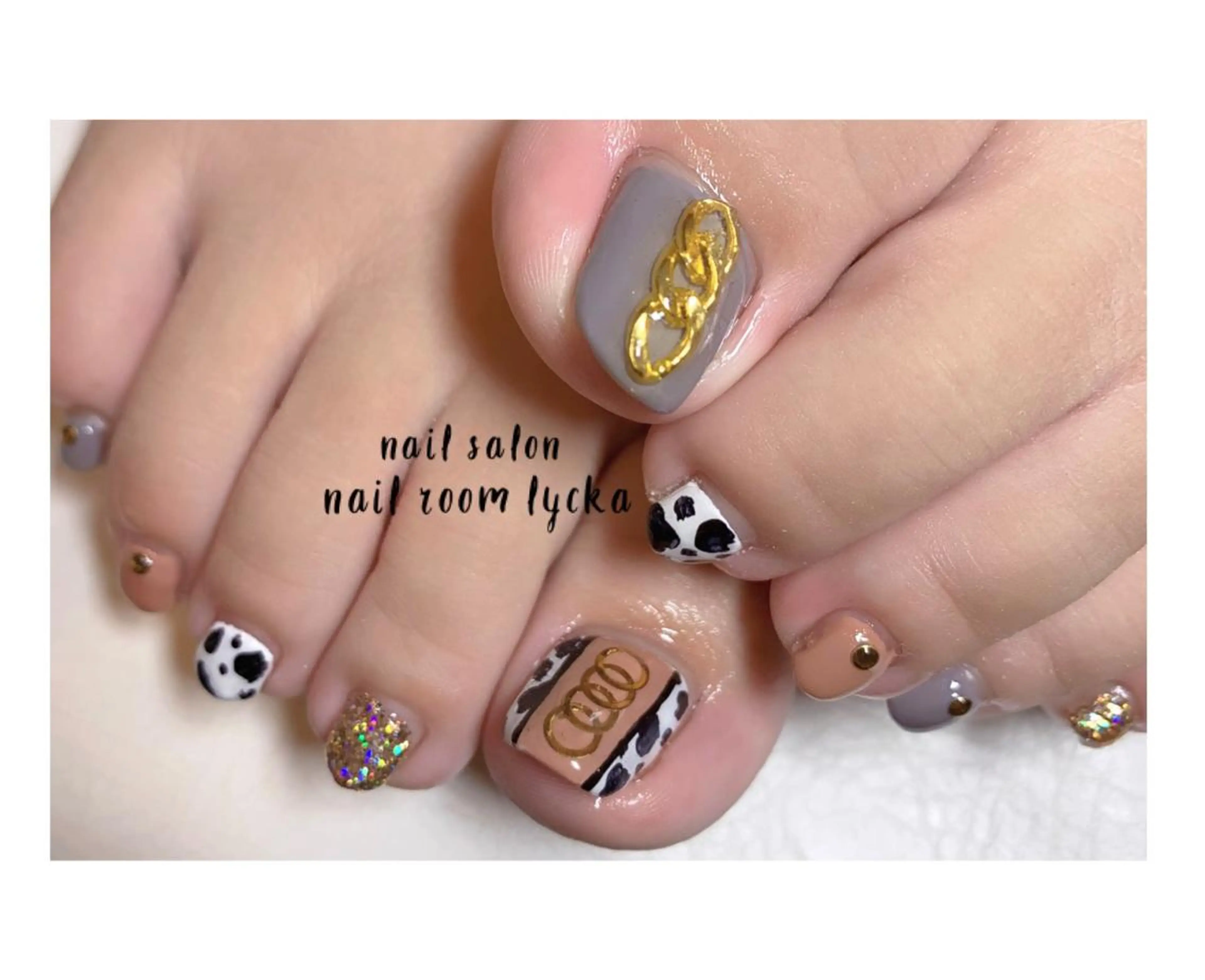 ネイル ﾈｲﾙﾙｰﾑﾘｯｶ 𝐦𝐚𝐲𝐮のネイルデザイン