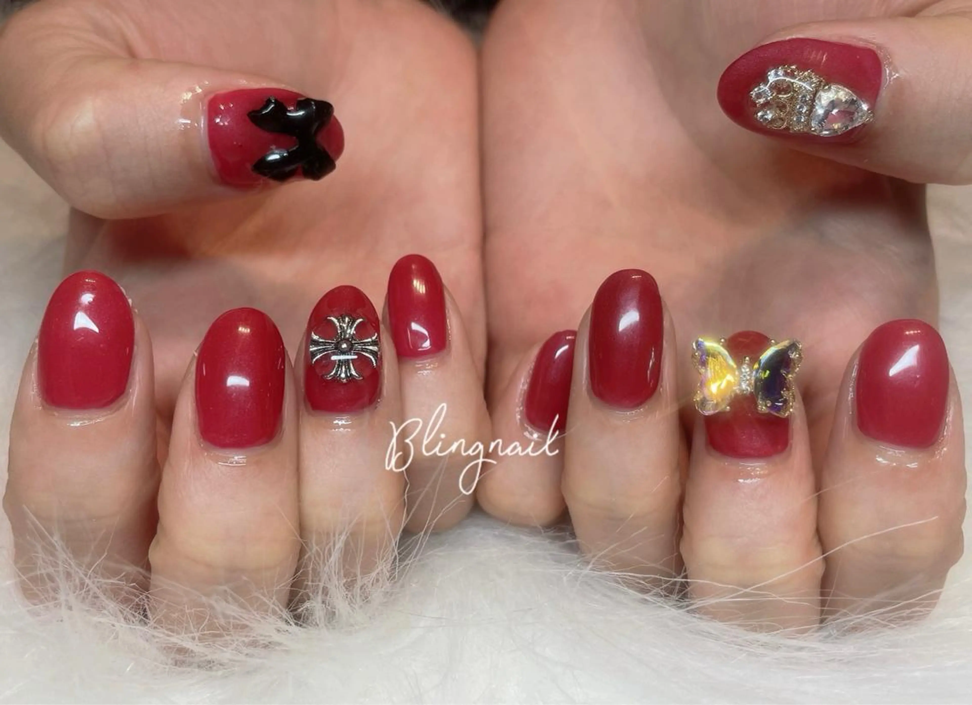 ネイル 23時まで❤︎韓国、 ワンホンネイルのネイルデザイン