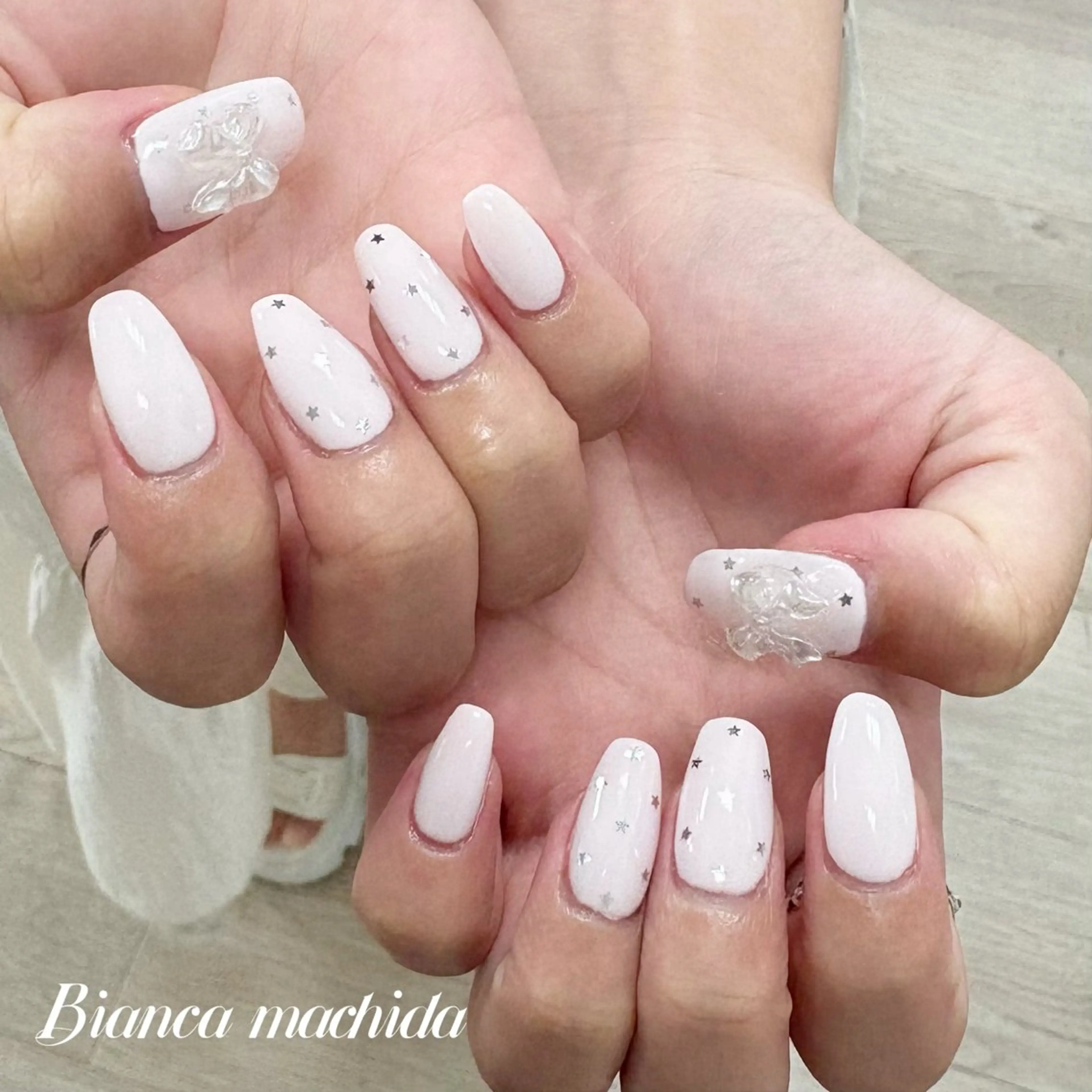 ネイル Bianca 🌟 yanagihasiのネイルデザイン