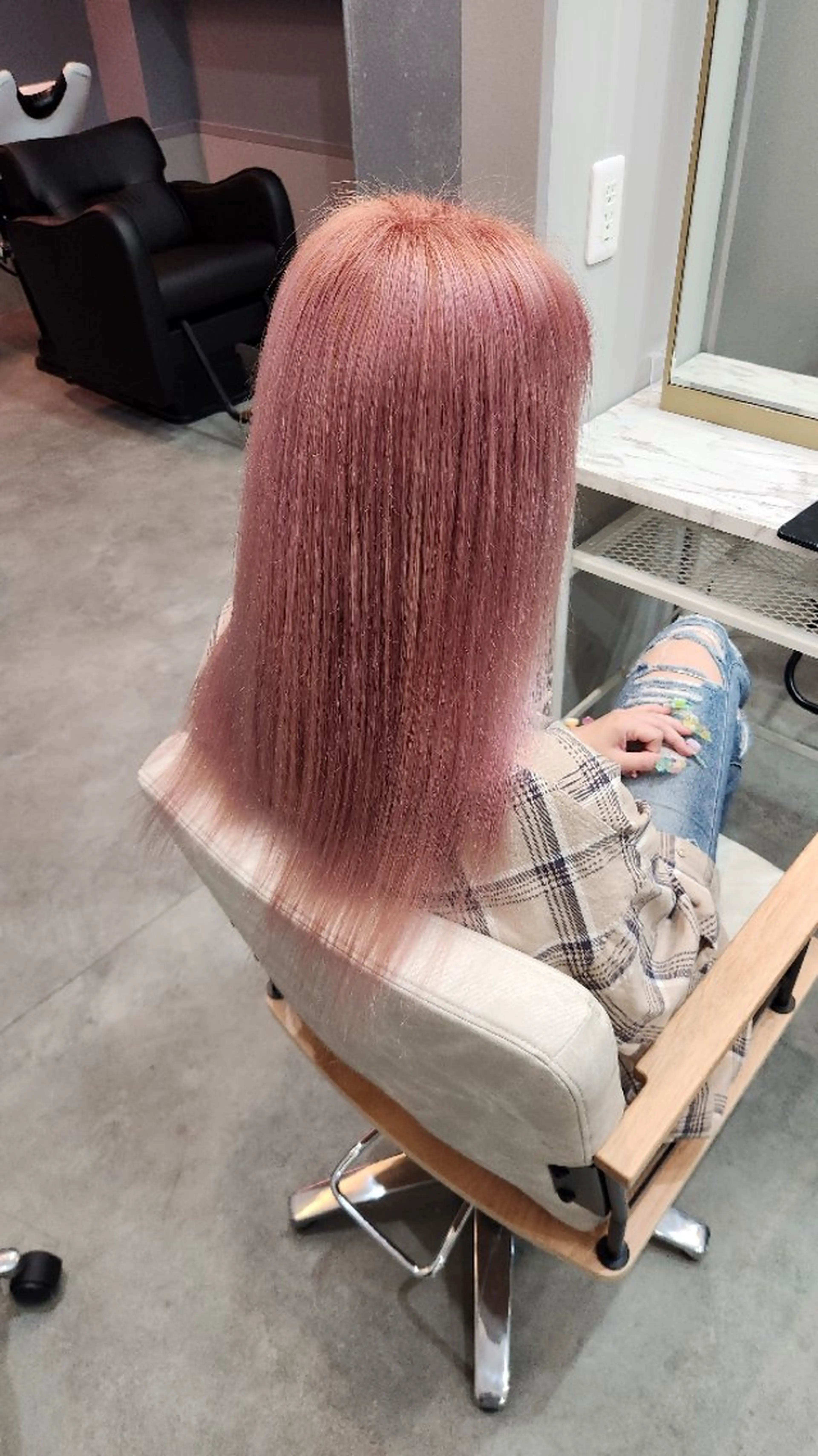 セミロング カラー ブリーチ WAVE所属・エクステ/ハイトーン 伊藤のヘアスタイル