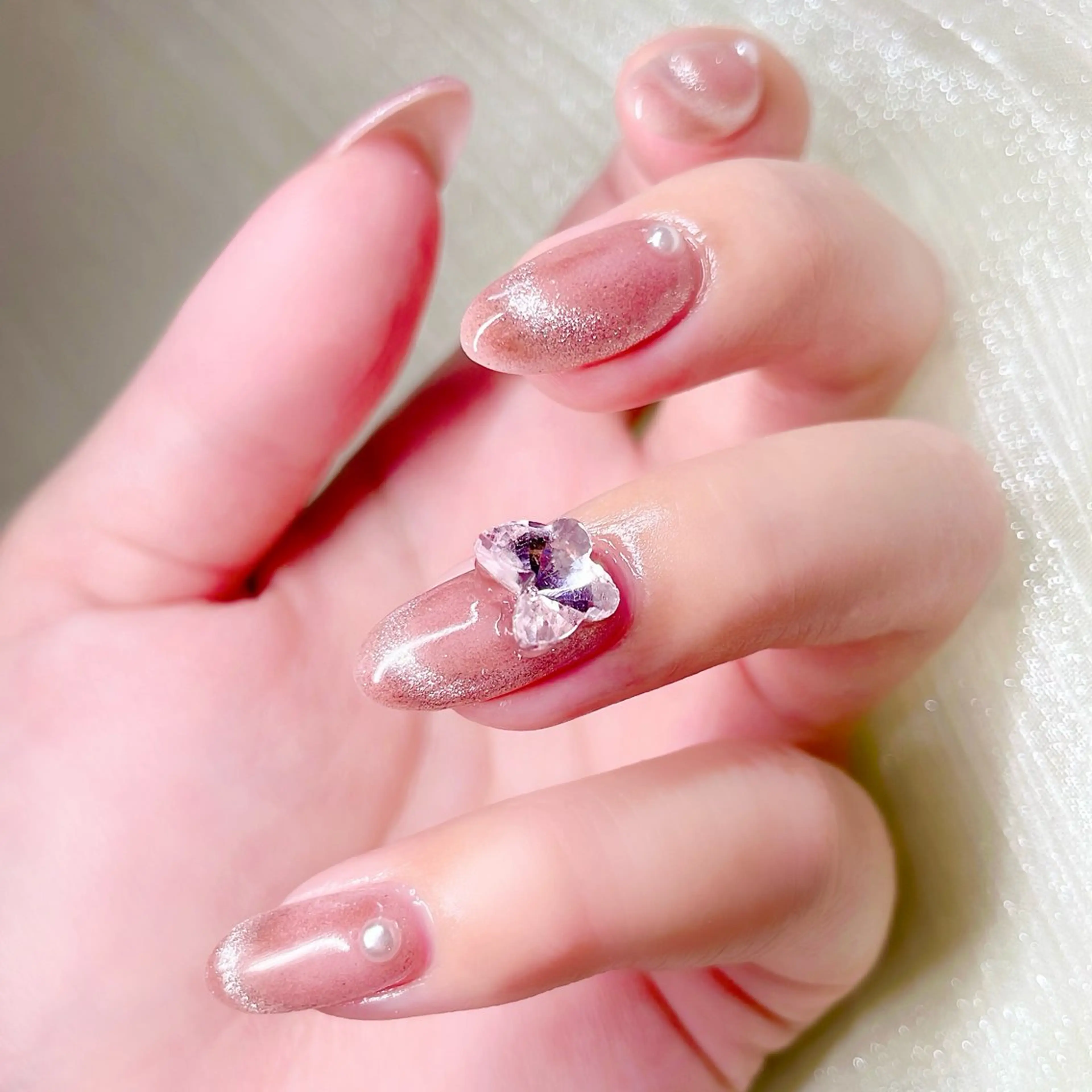 ネイル 長さ出し ストーンネイル ハンドネイル Nailist SUZU所属・Nailist suzuのネイルデザイン