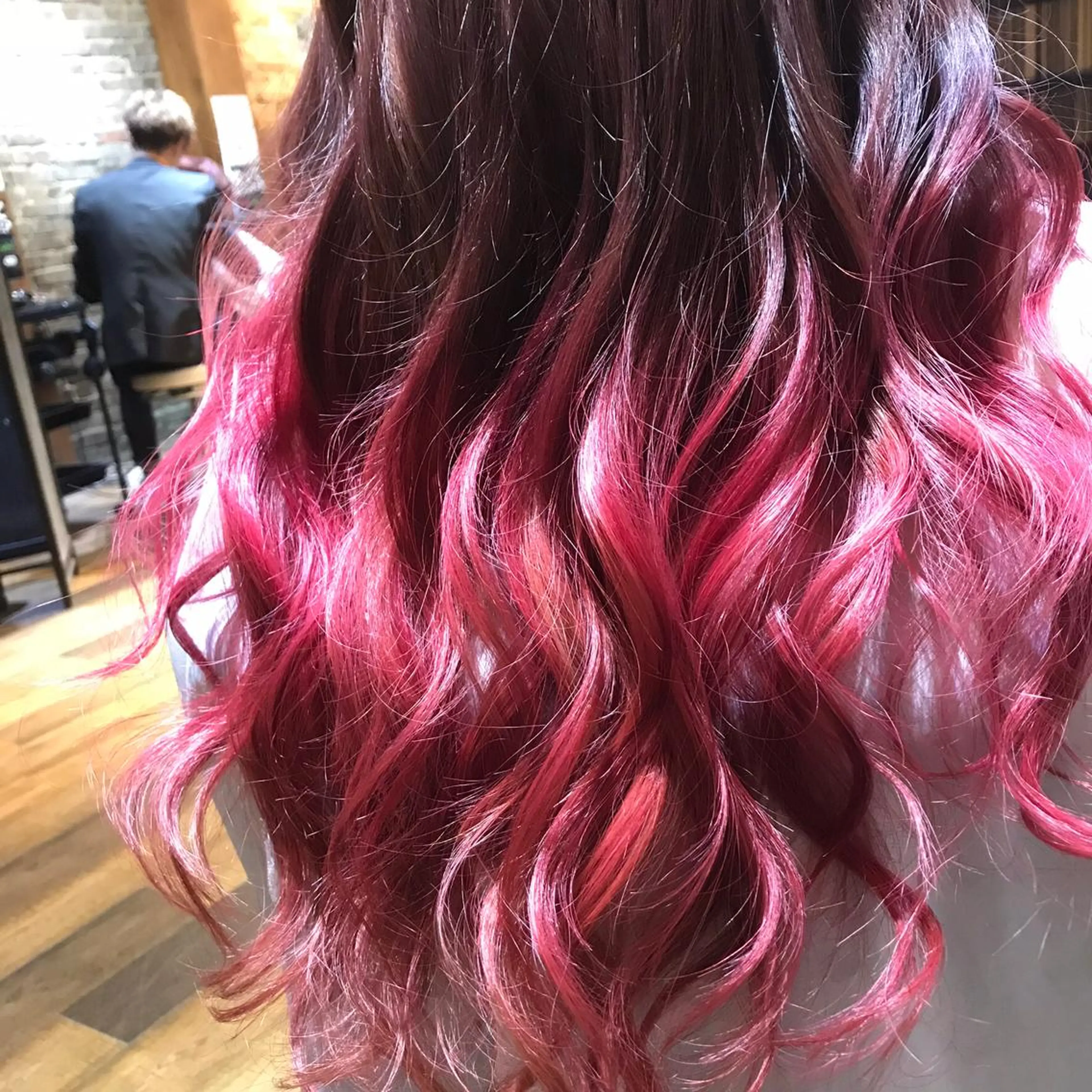 セミロング カラー グラデーションカラー ピンクカラー Fave【フェイブ】 /🌈推し活のその他イメージ