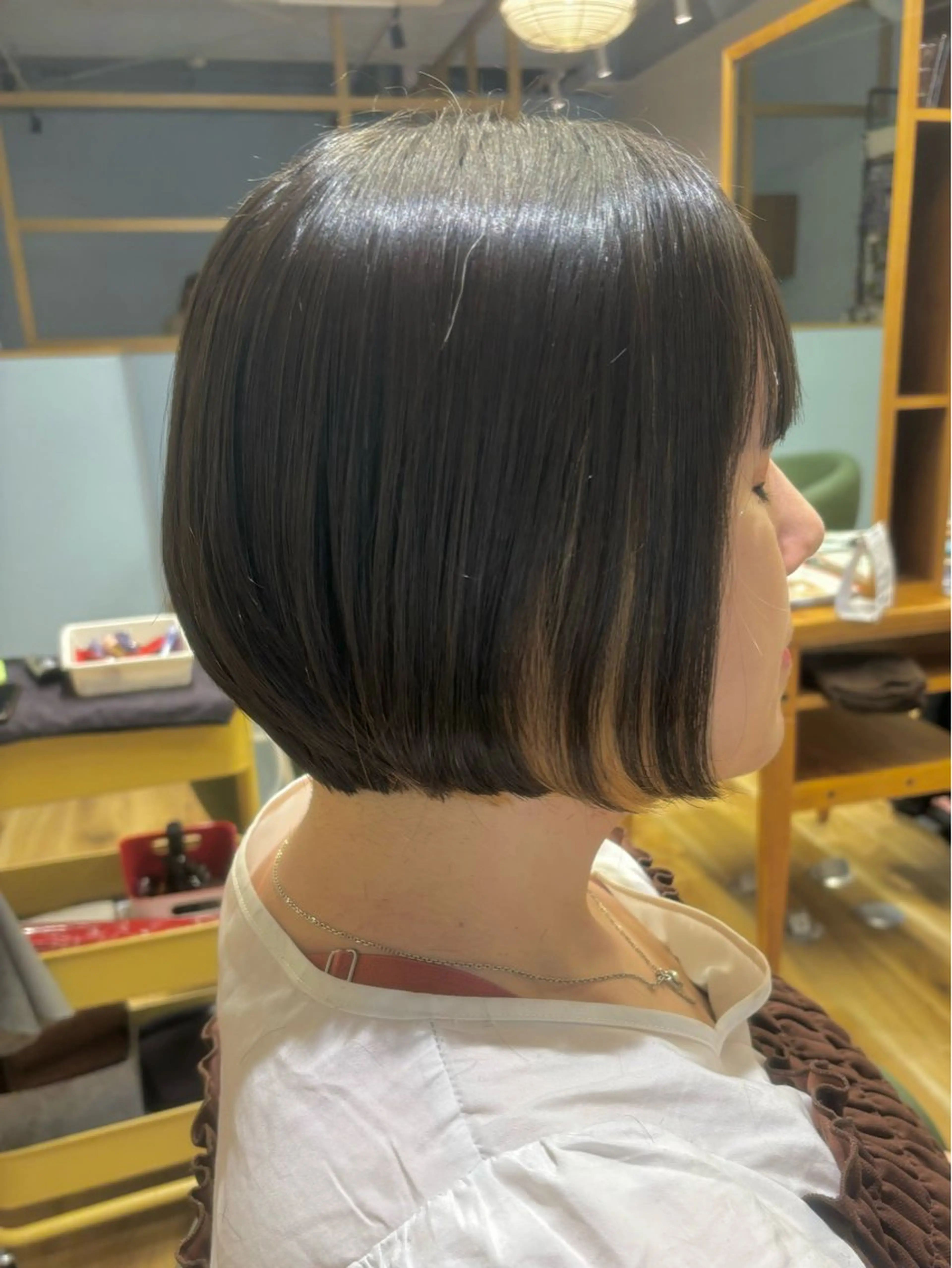 ショート カラー パーマ 古川 琴美のヘアスタイル