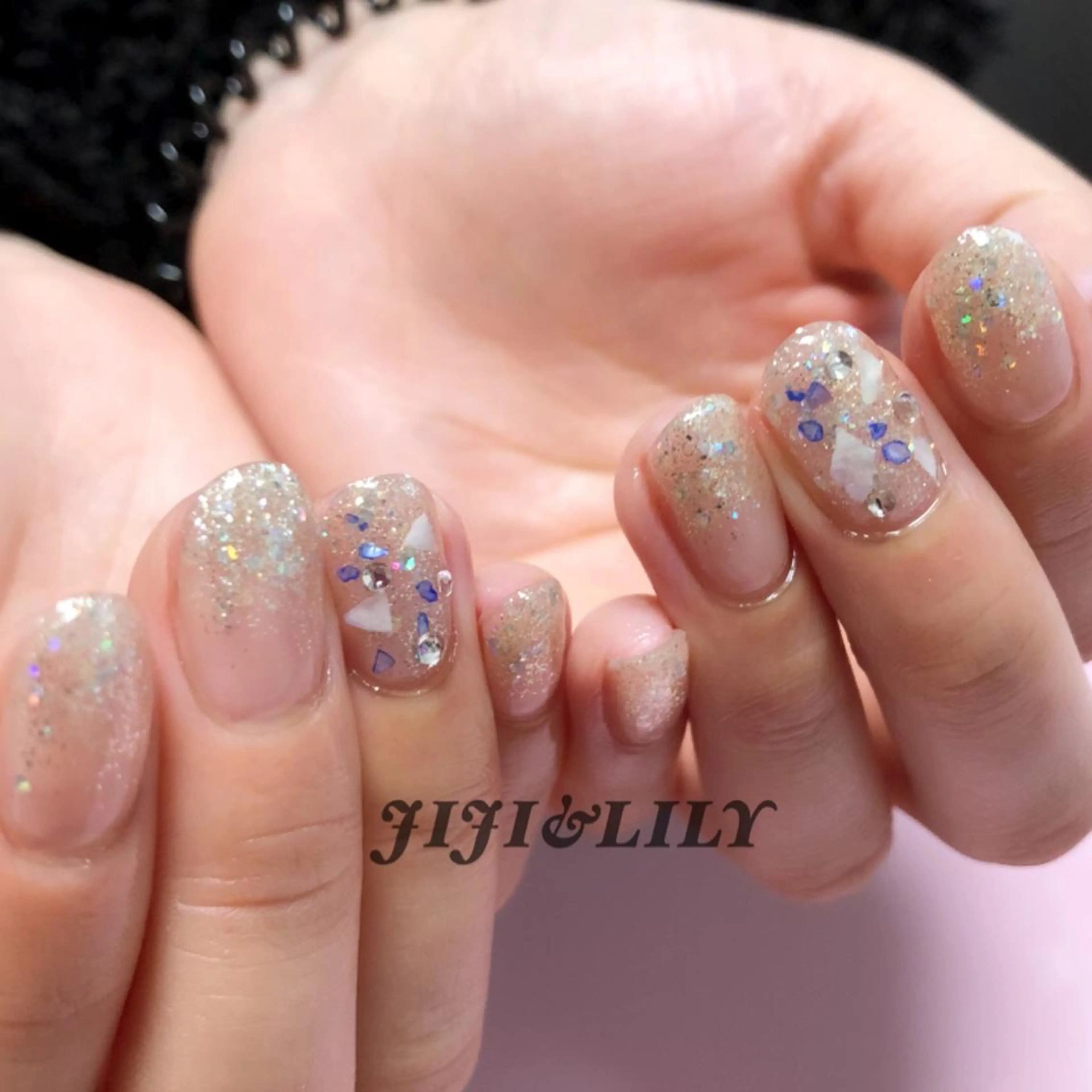 ネイル ラメ(グリッター) ラメグラデーション 豊田 圭子のネイルデザイン