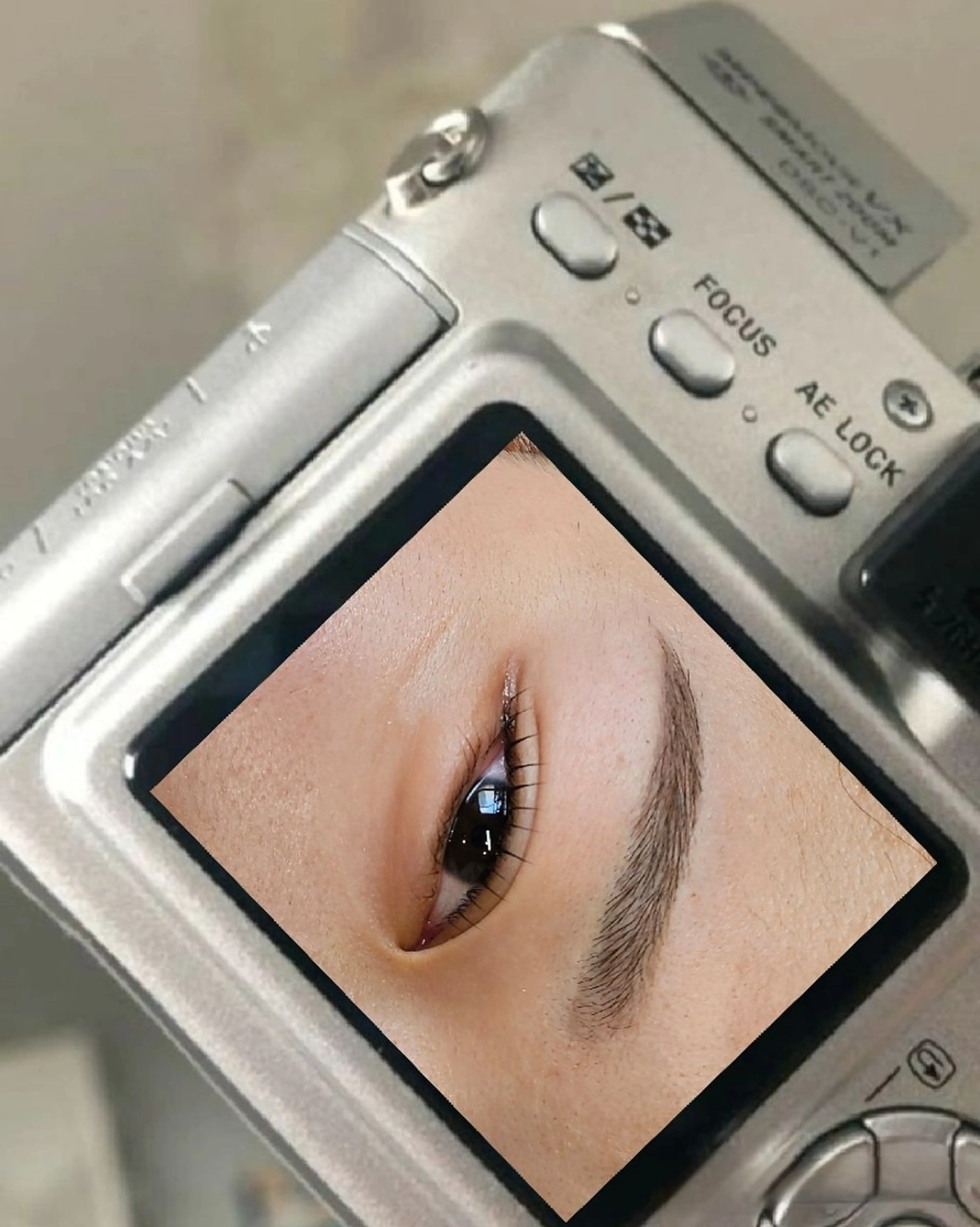 マツエク・マツパ MOUTON EYEのネイルデザイン