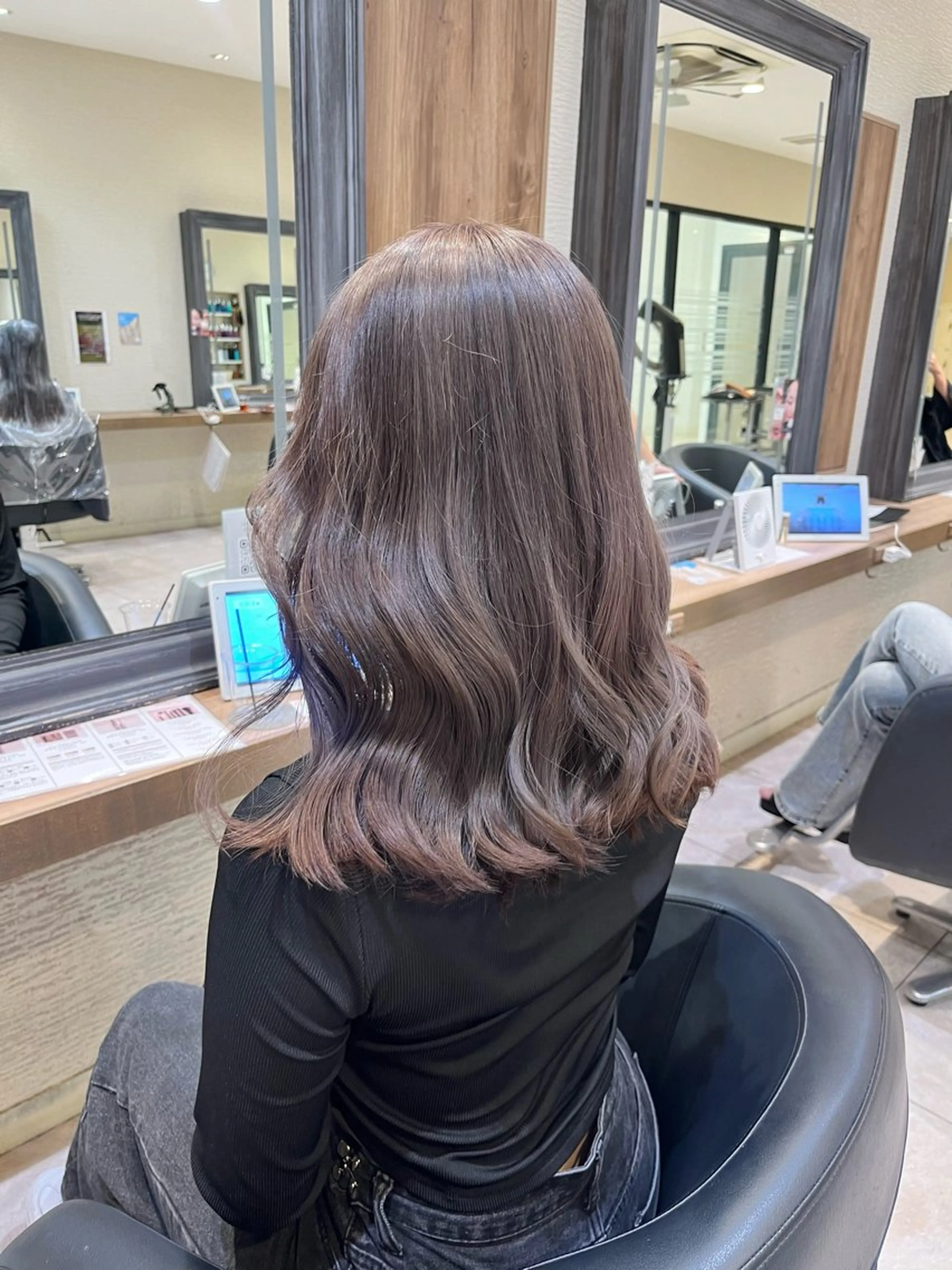 カラー ヘアカラー ハイトーン／アレンジ 🩵NANAMIのヘアスタイル