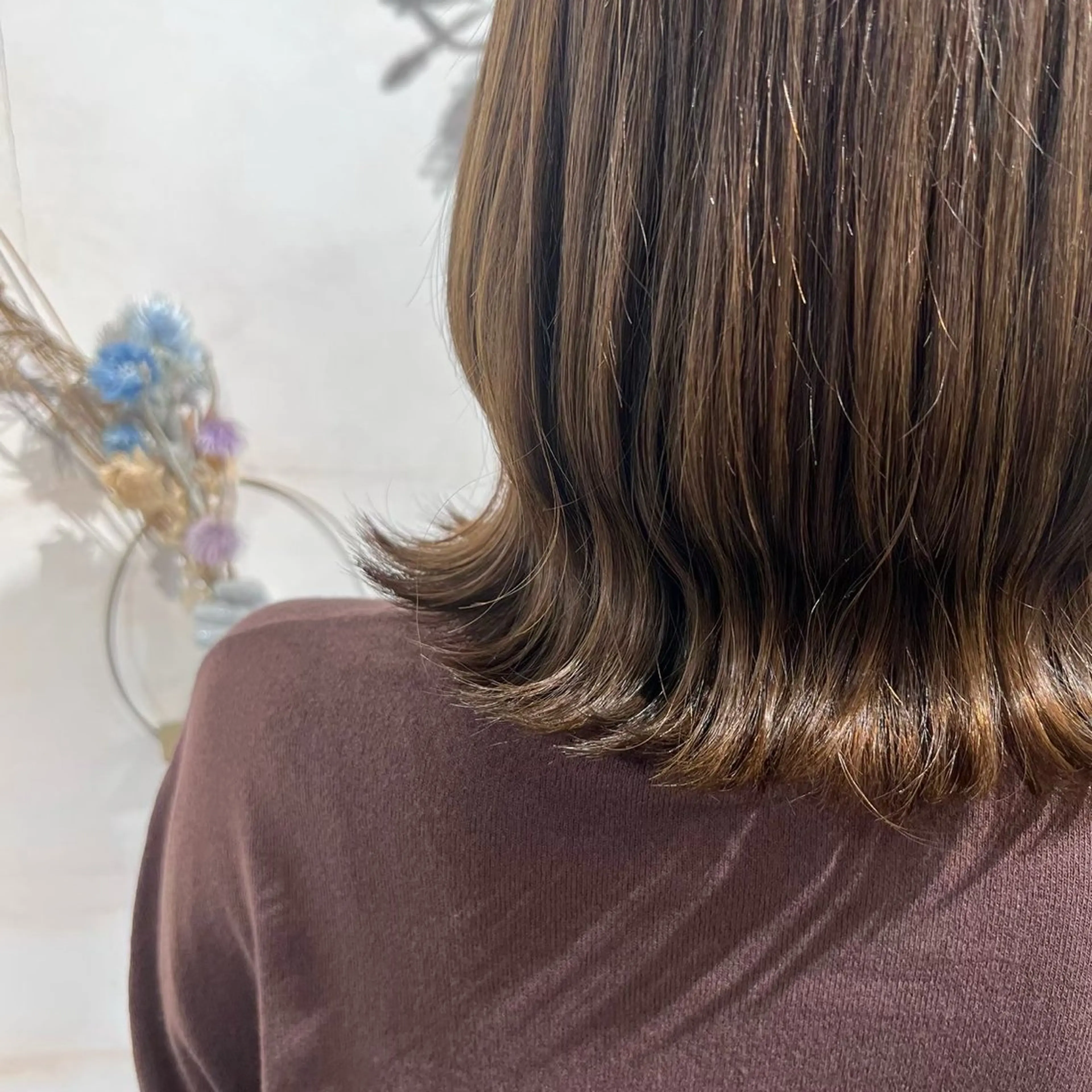 ショート カラー ベージュカラー ブリーチ ブラウンカラー ハイトーンカラー ブリーチなしカラー 野崎 桃実のヘアスタイル