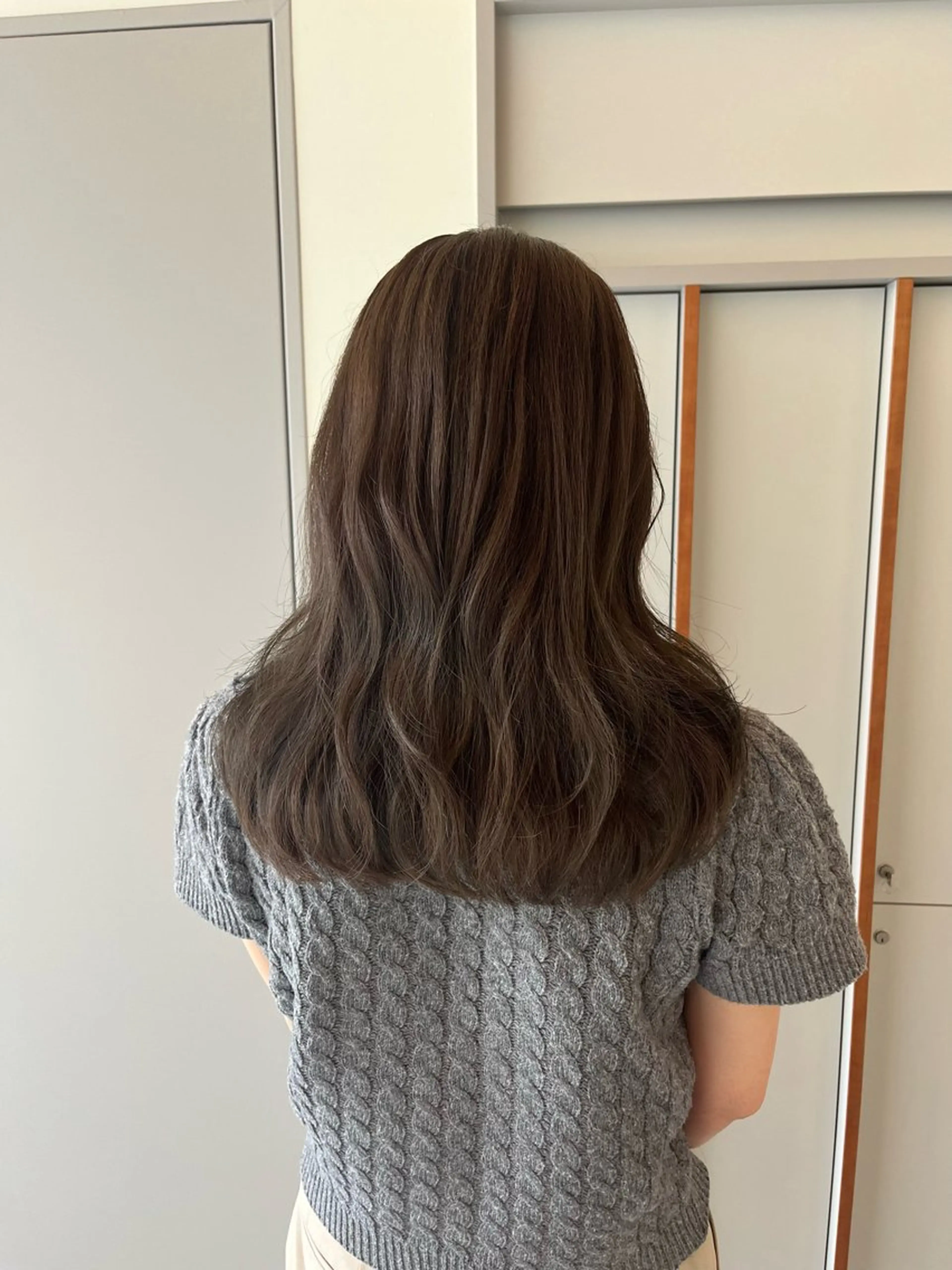 ロング カラー ベージュカラー ブリーチ 透明感カラー ダブルカラー ヘアカラー トリートメント ブリーチ/レイヤー 🌻Mutsumiのヘアスタイル