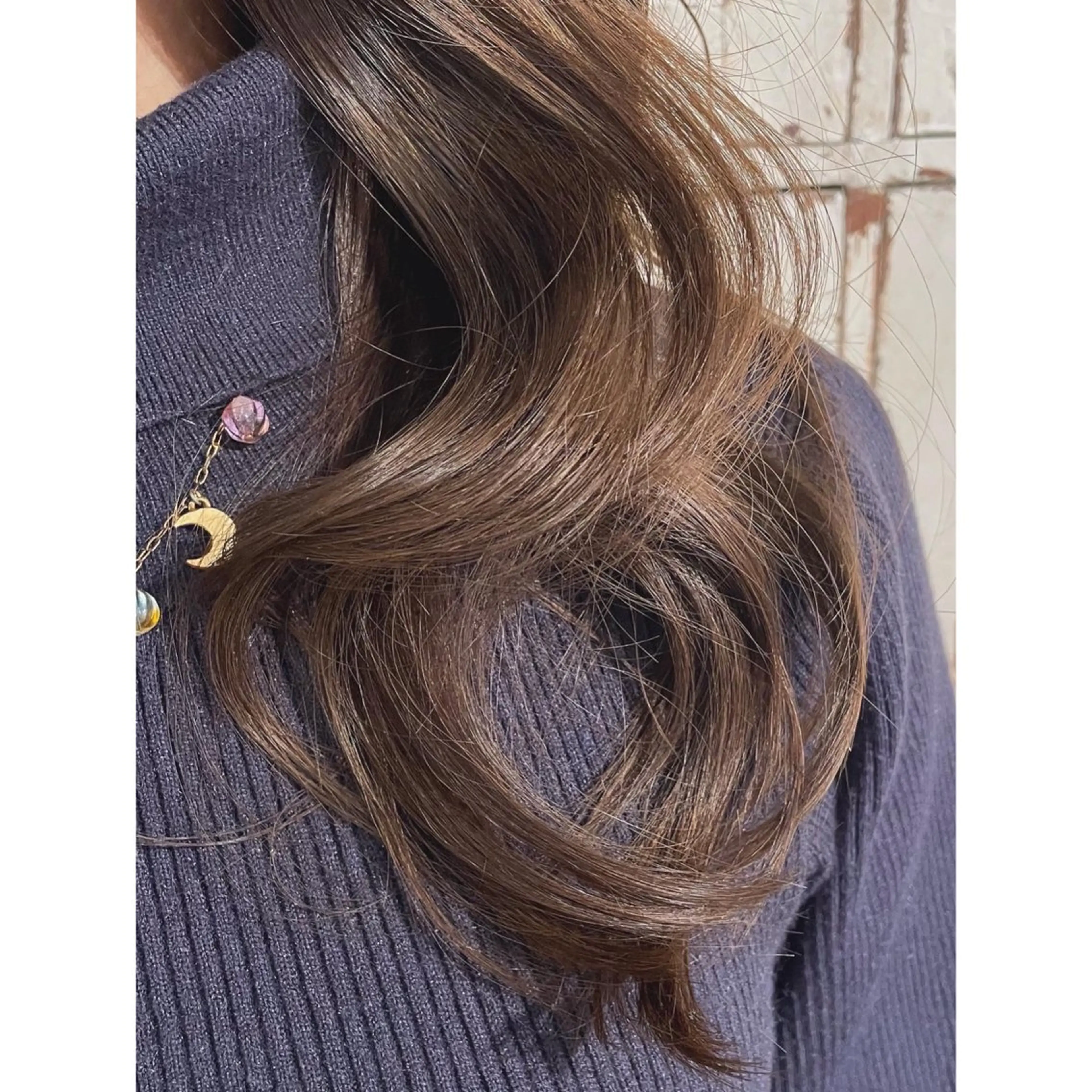 セミロング カラー RorriM natsuのヘアスタイル