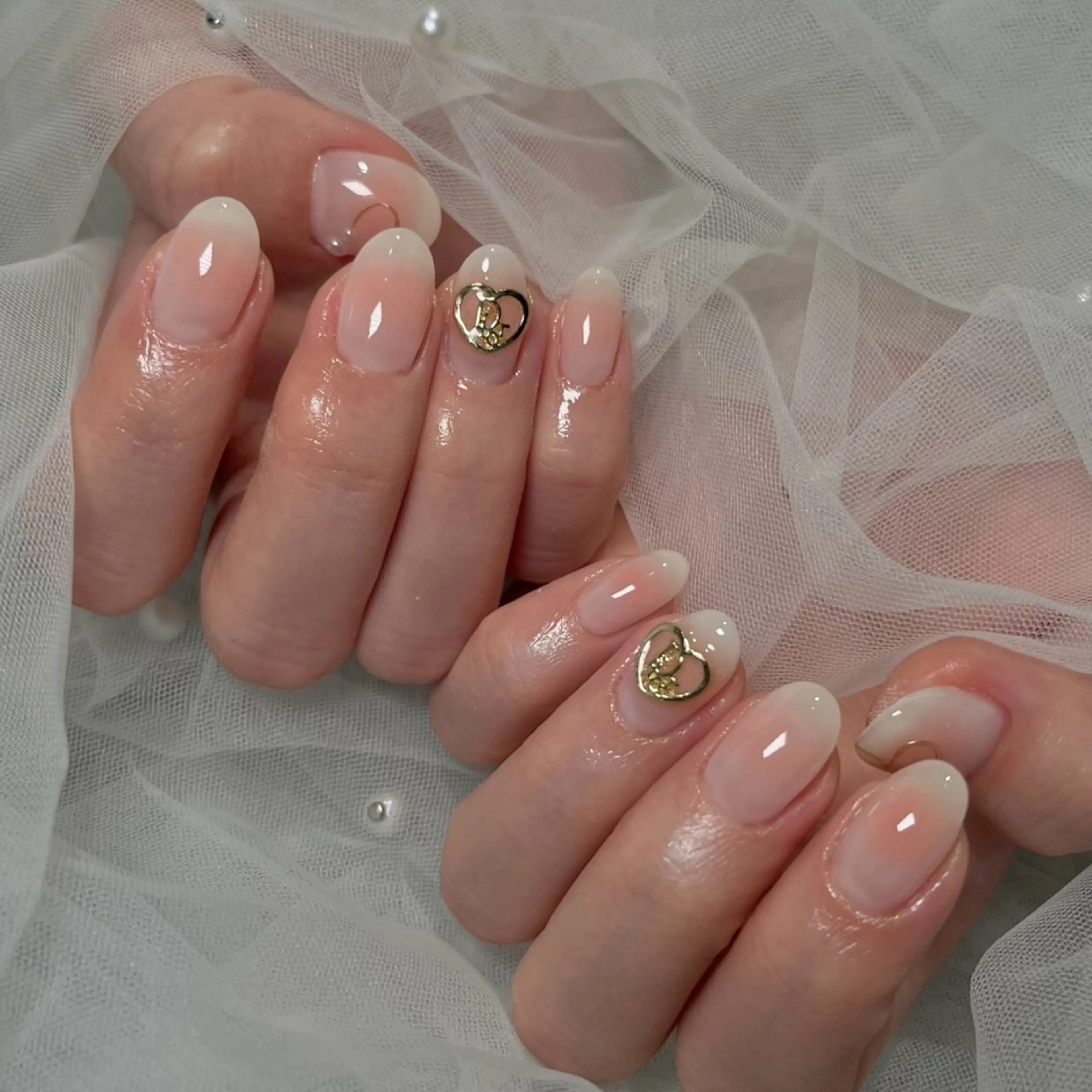 ネイル ハンドネイル NEO Beauty Salon所属・𝐍𝐄𝐎 𝐉𝐔𝐑𝐈のネイルデザイン