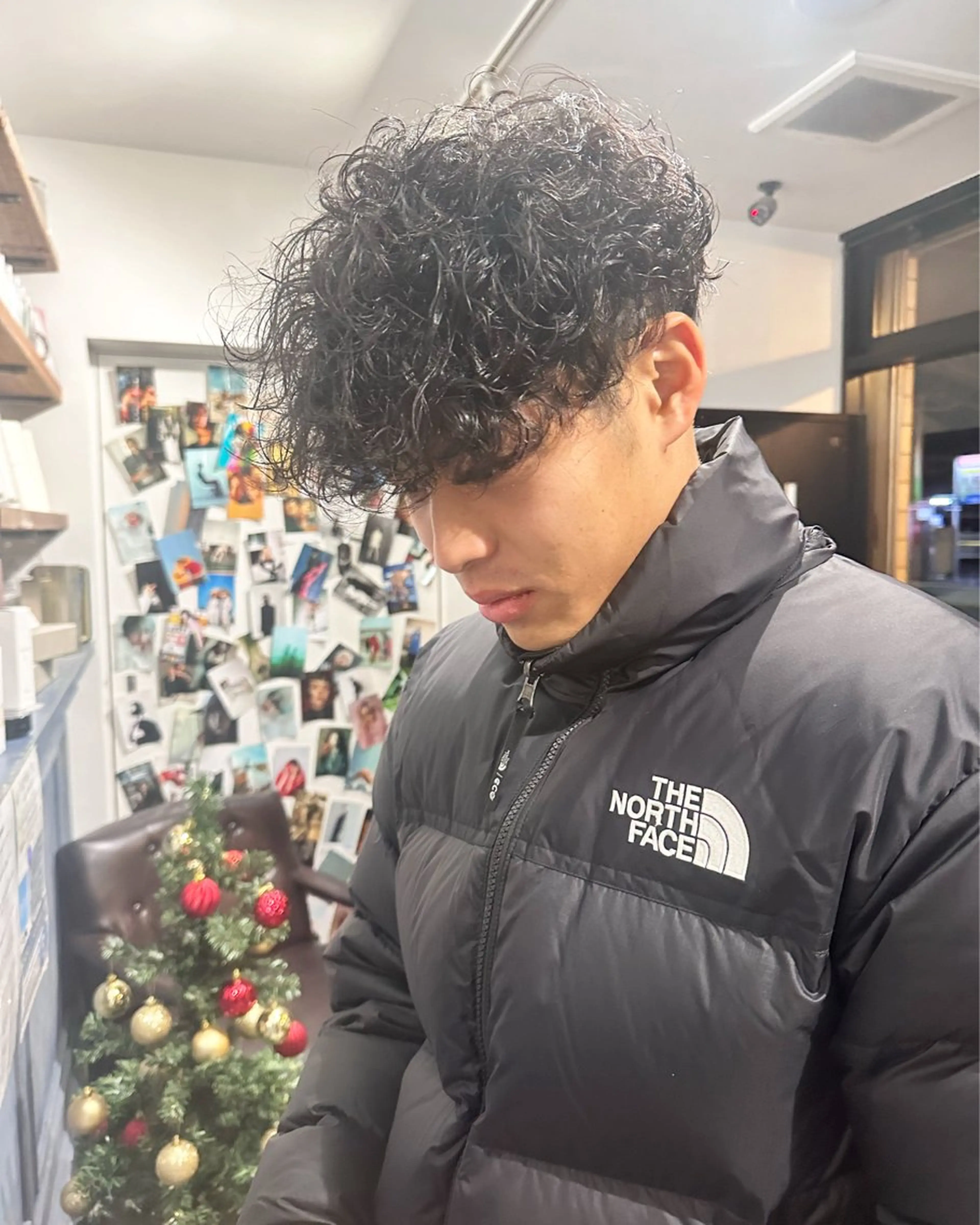 パーマ メンズ メンズパーマ プードルパーマ プードルパーマ コテ巻き風パーマ レイヤーカット ぱるのヘアスタイル