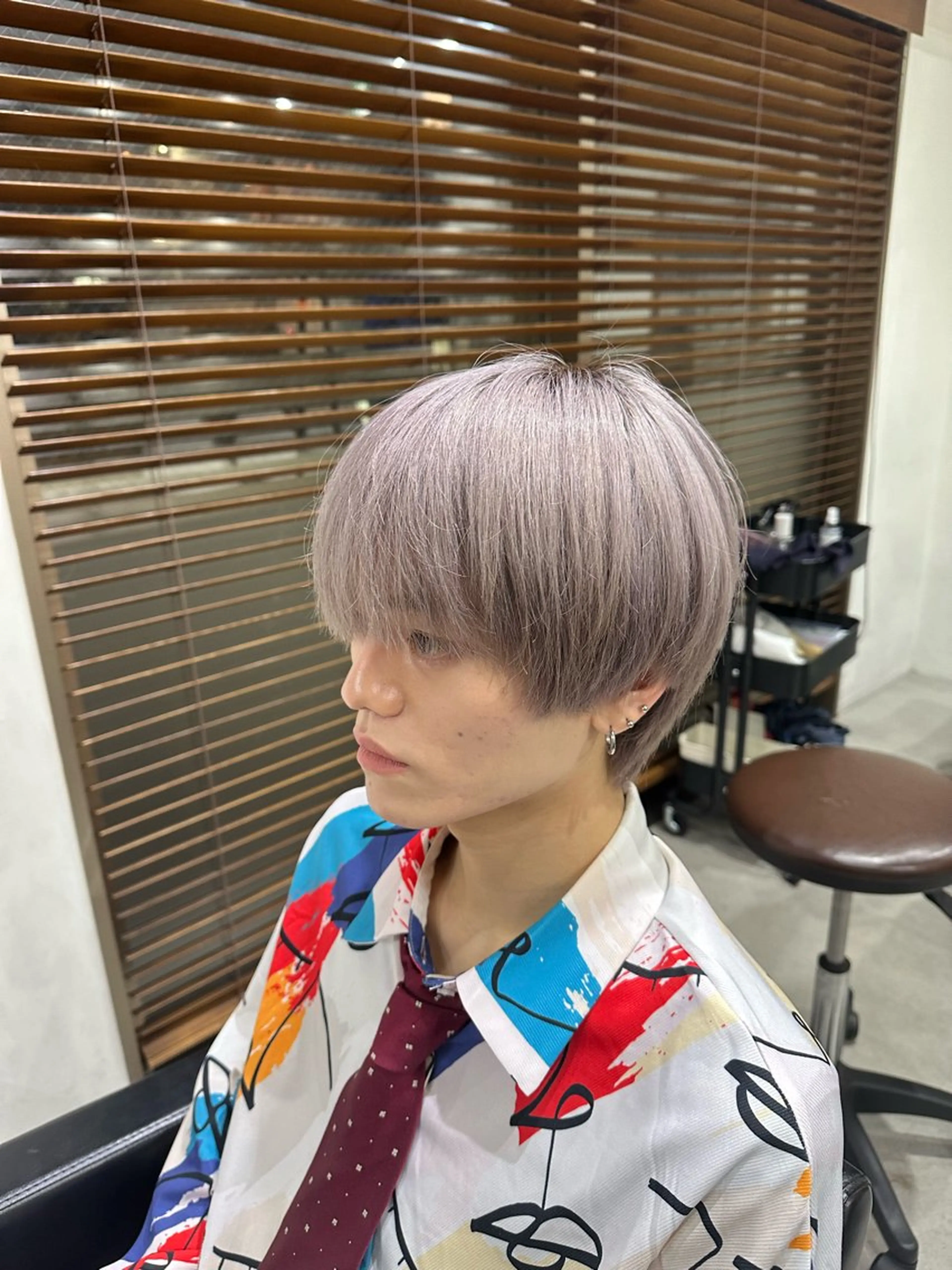 カラー 🐬脱白髪染めカラー 清水大世🐬のヘアスタイル