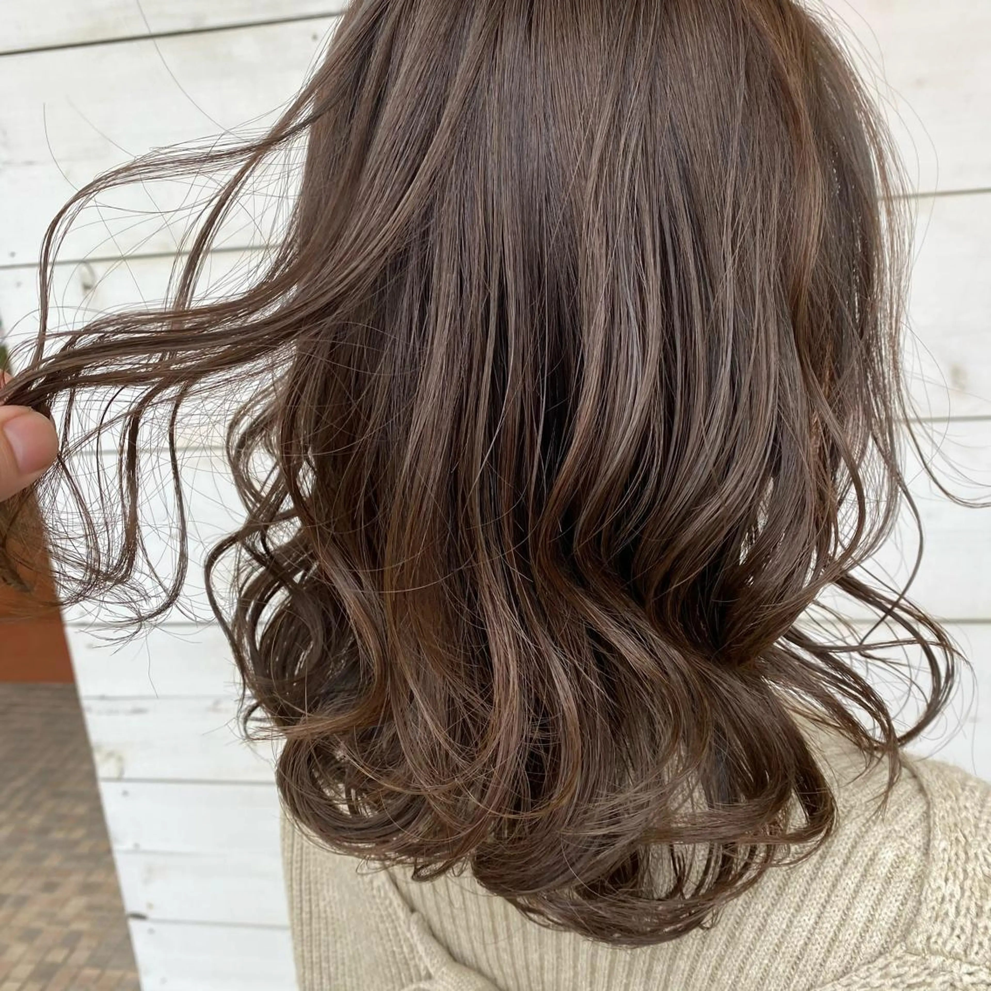 セミロング ému エミュ　hair &spa所属・近藤 みゅうまのヘアスタイル