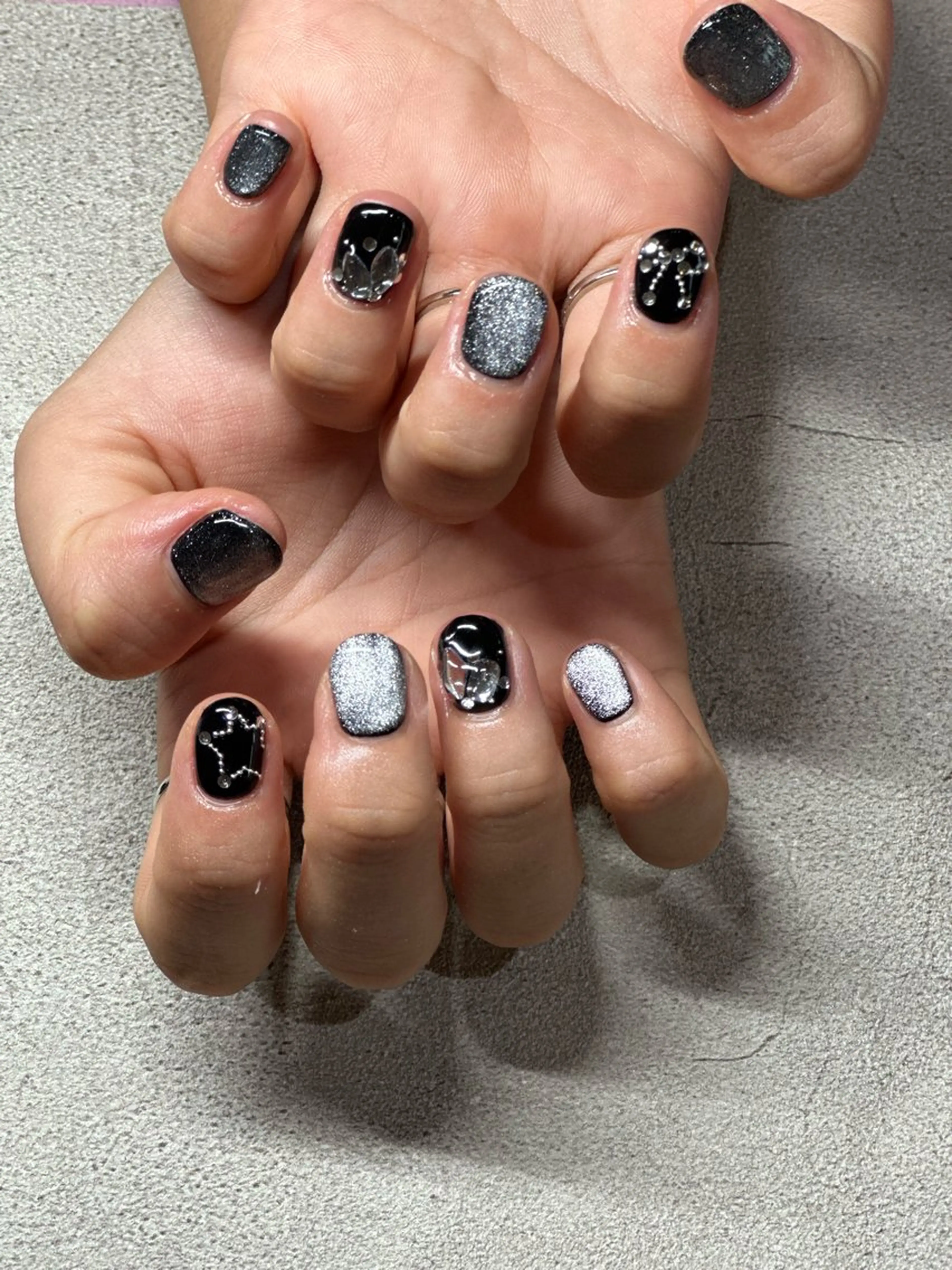 ネイル ジェルネイル ストーンネイル Hair＆Esthe＆Nail　Garden所属・Garden Takeuchiのネイルデザイン