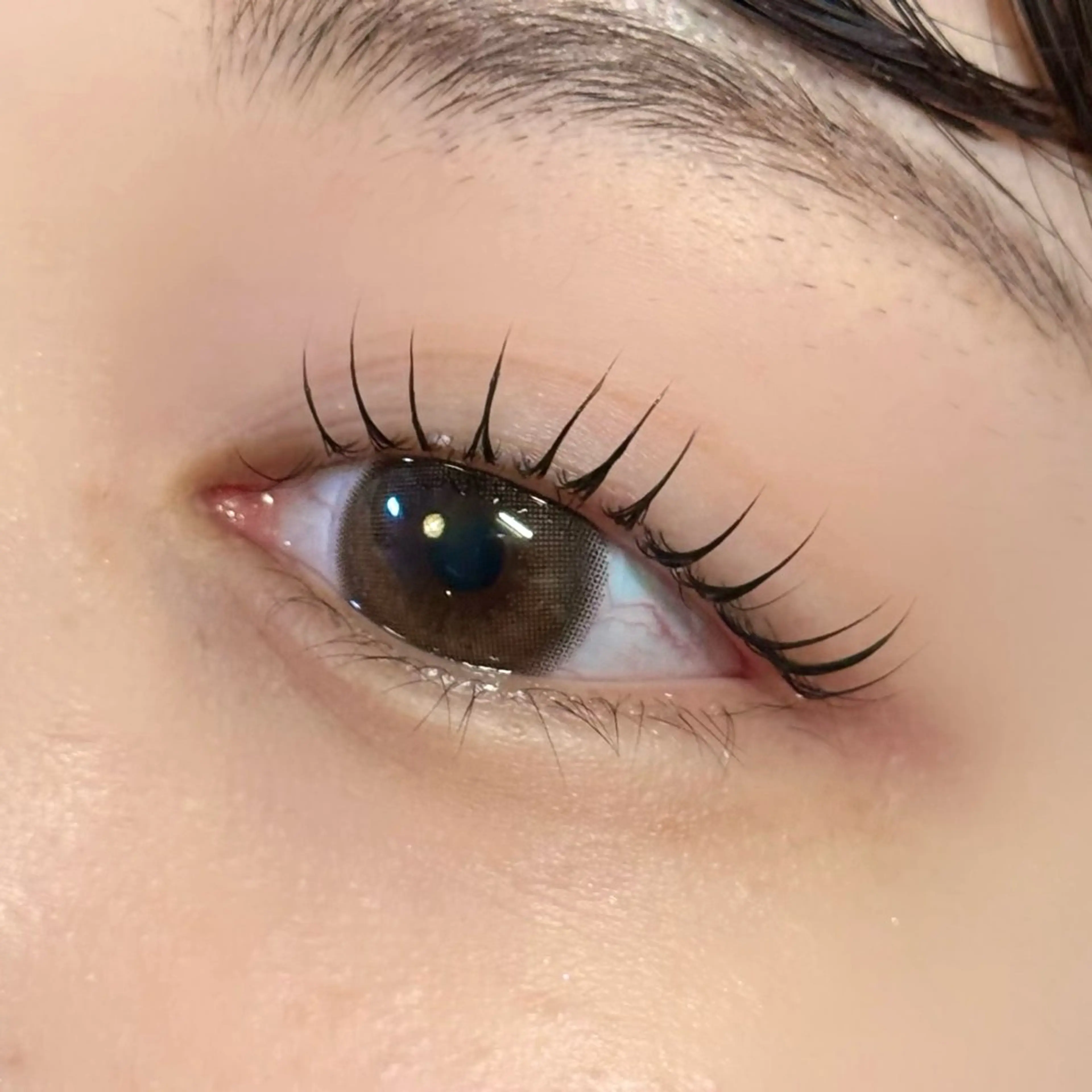 マツエク・マツパ 束感まつ毛 韓国風マツエク パリジェンヌラッシュリフト まつげパーマ 一重×まつ毛パーマ マツパ téa. -eyeroom-所属・téa. reina/表参道のマツエク・マツパデザイン