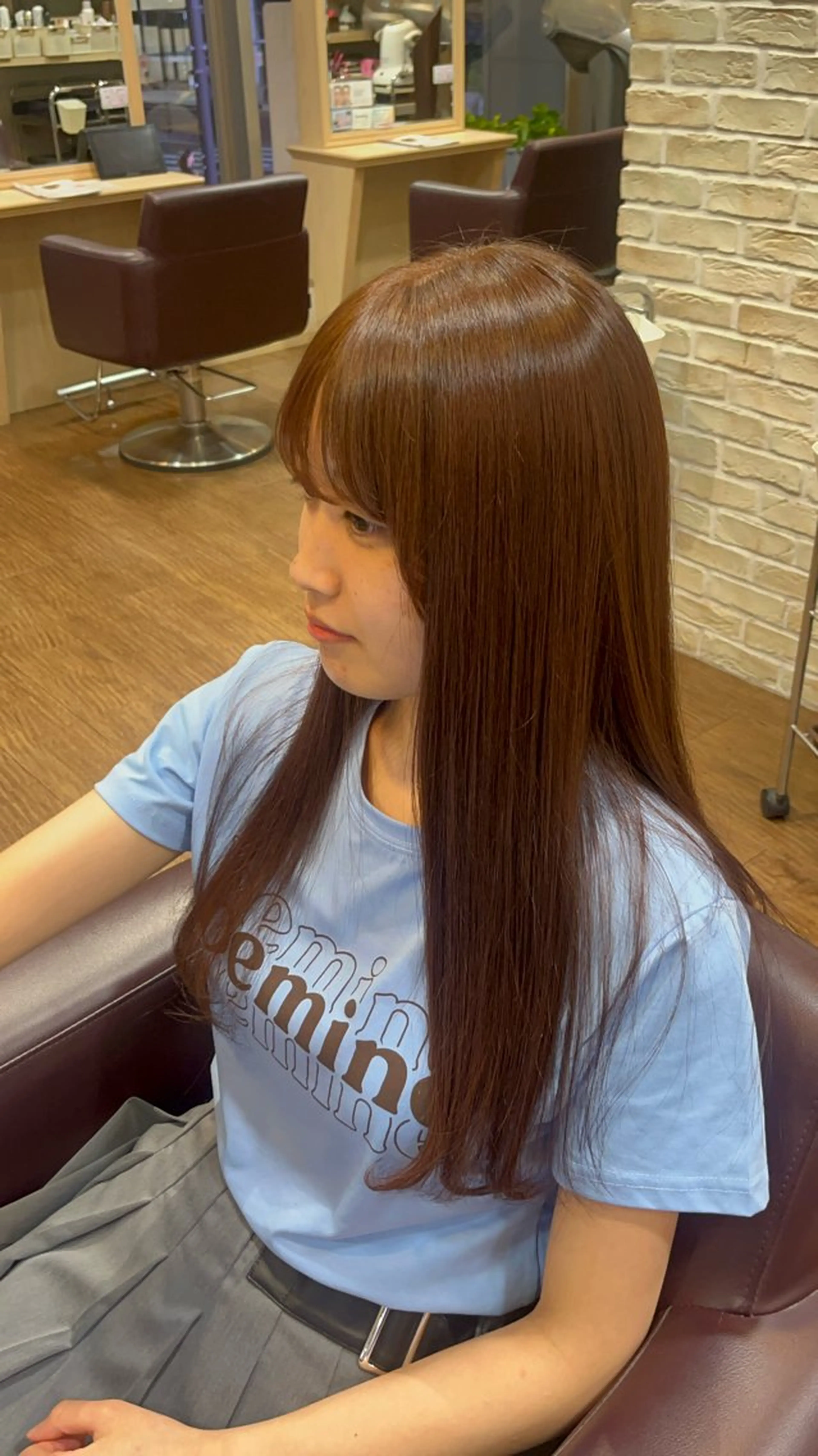 ロング 山本 梨華のヘアスタイル